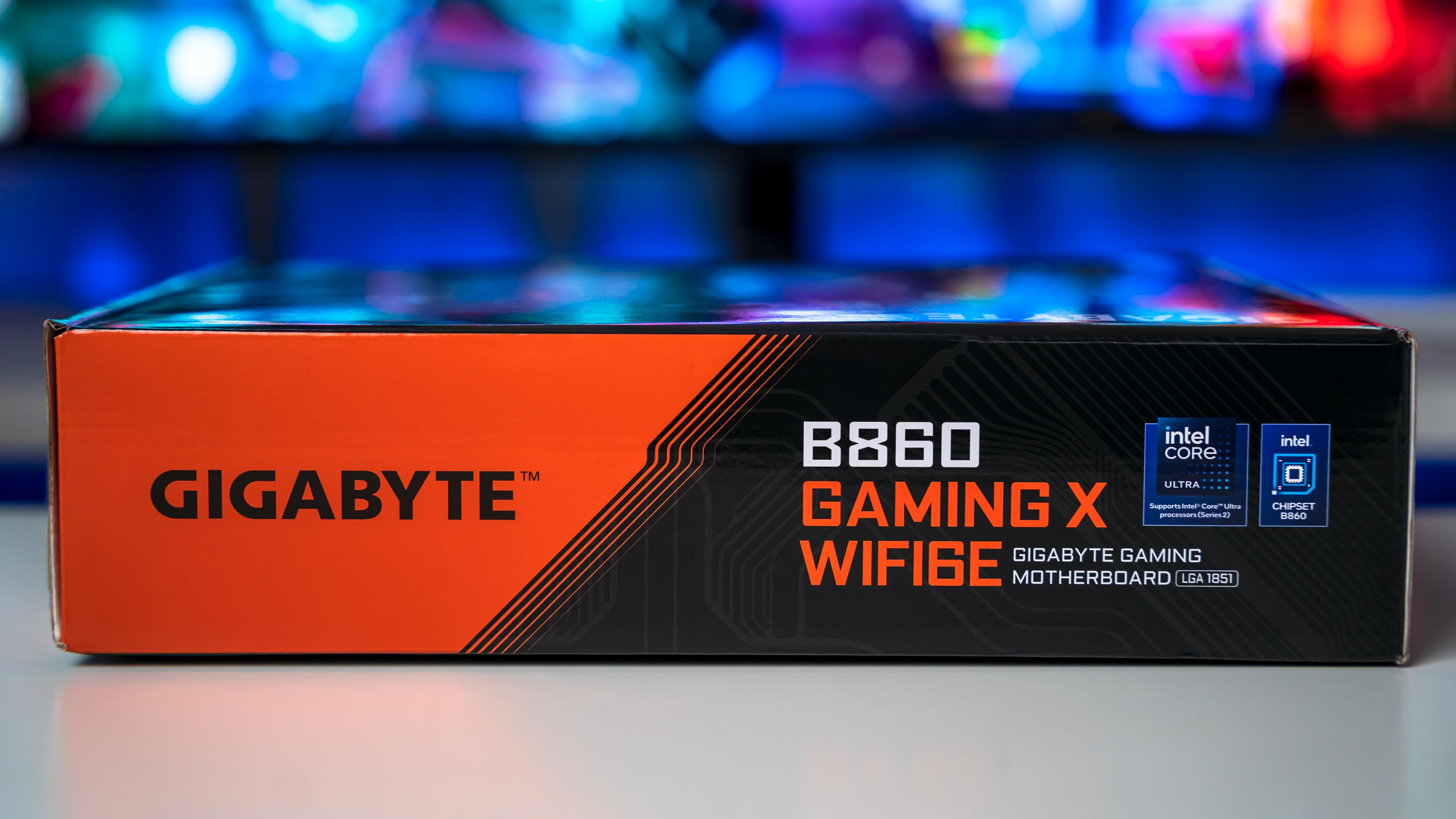 Gigabyte B860 Gaming X WIFi6E Box (4)