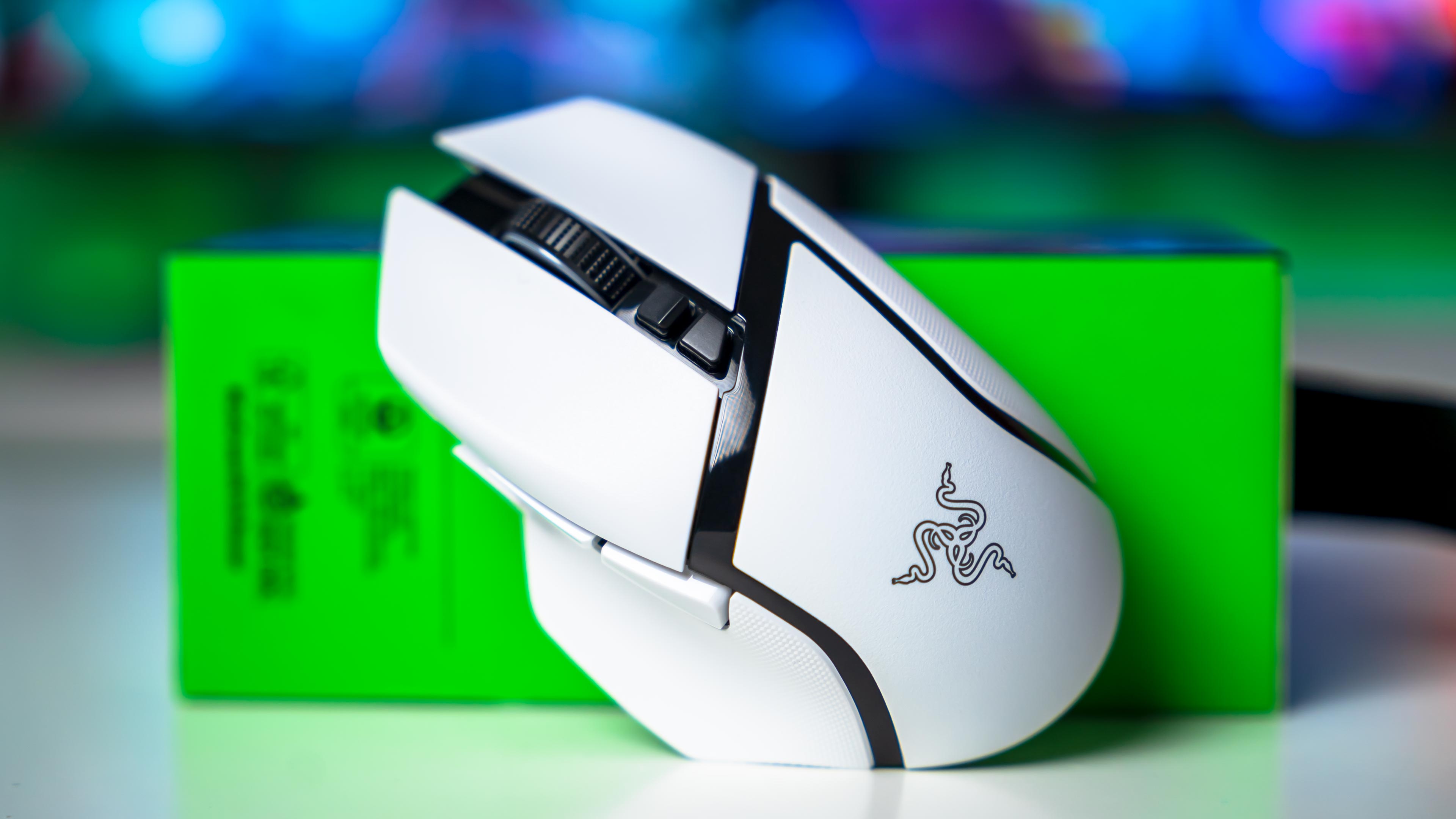 Razer Basilisk V3 Pro 35K Mouse (7)