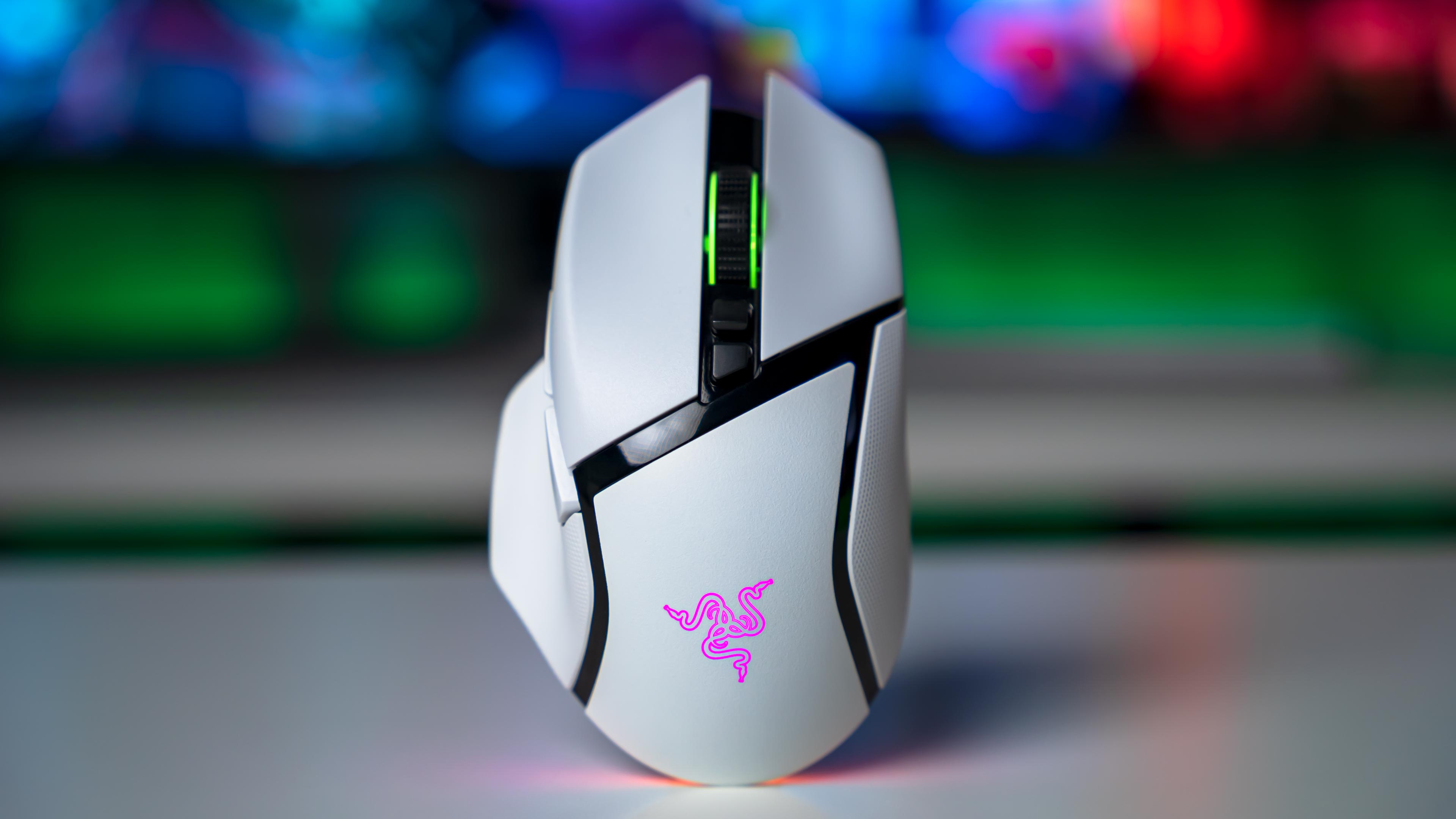 Razer Basilisk V3 Pro 35K RGB (12)