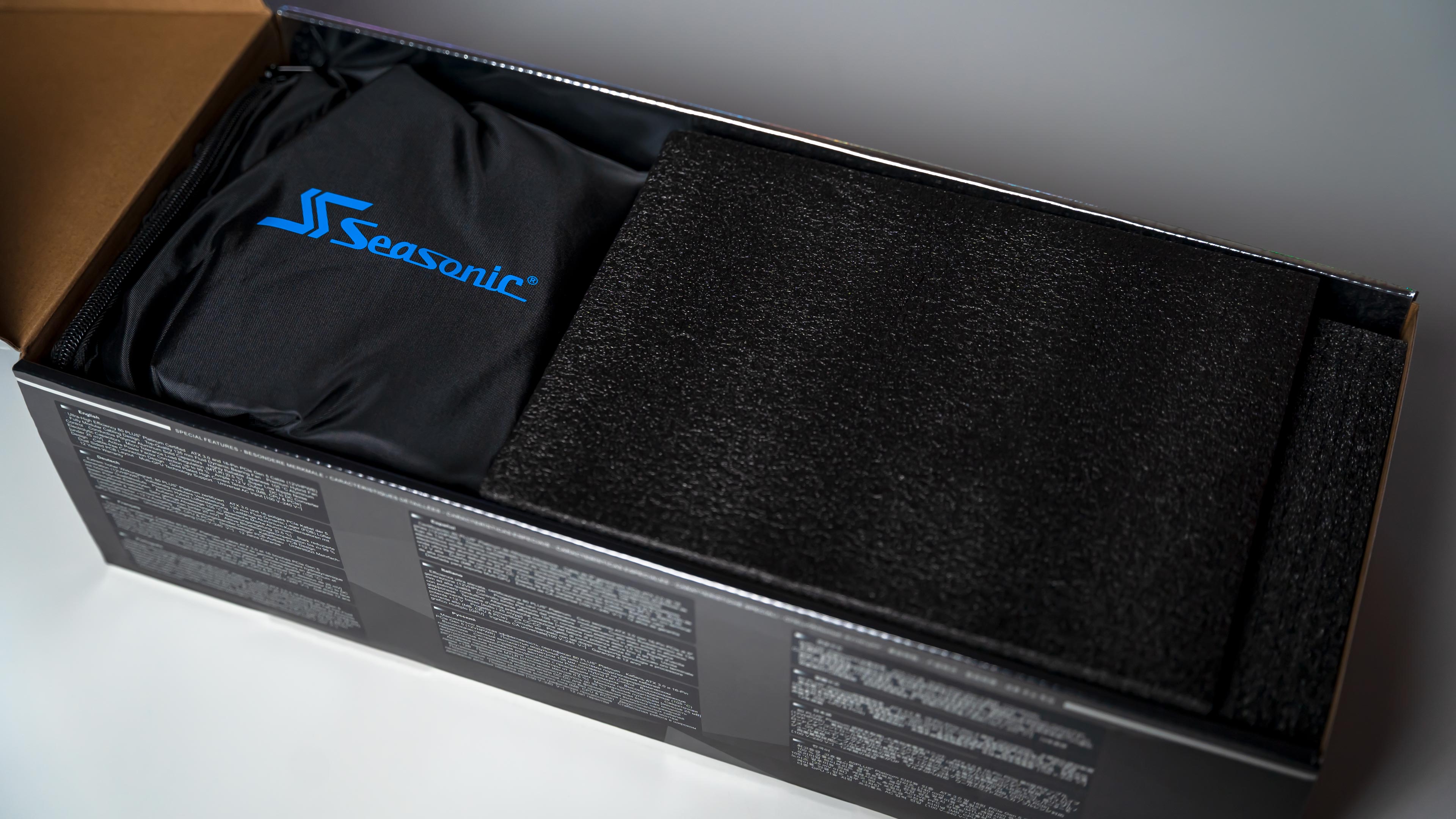 Seasonic Prime PX-1600 Platinum Box (8)