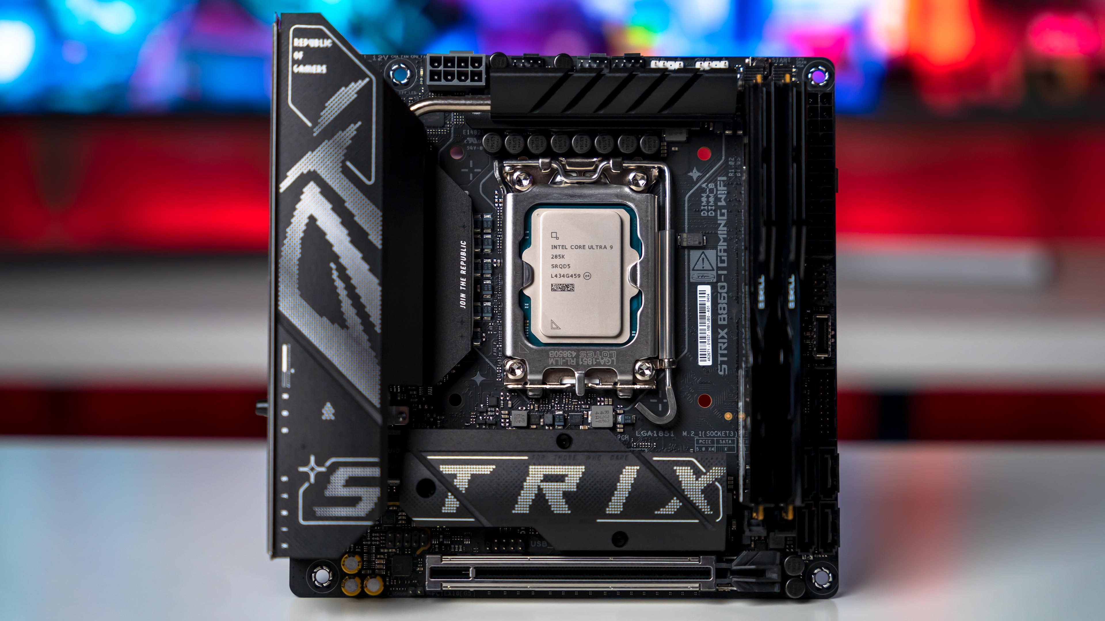 ASUS ROG Strix B860-I Gaming WiFi Test (6)