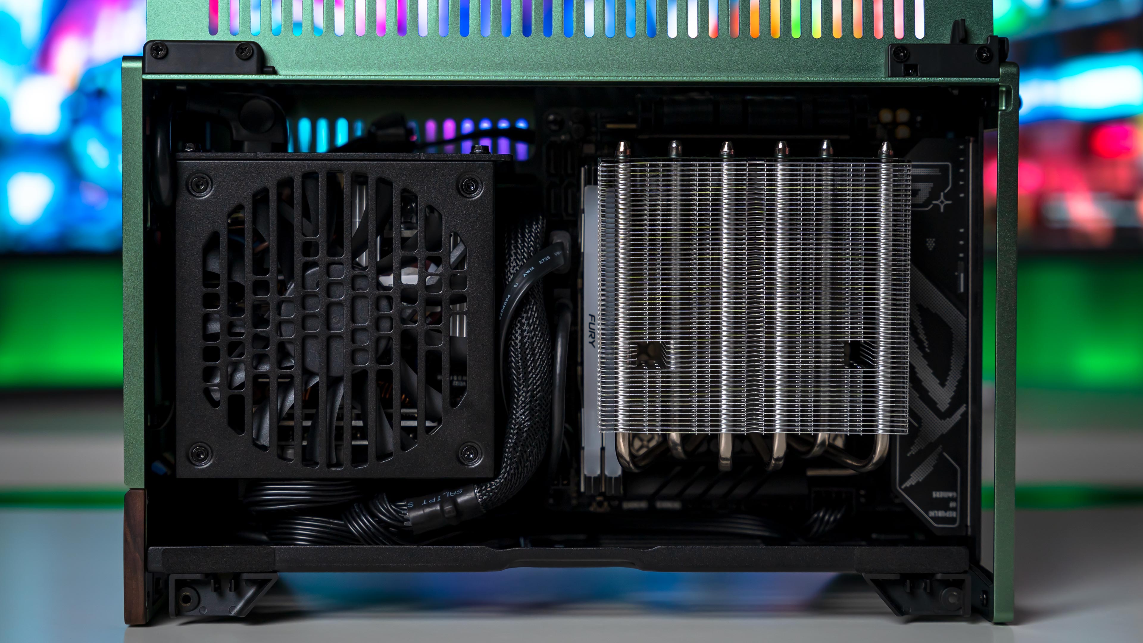 Fractal Design Terra Minecraft PC Build 2025 Instalation (13) Fractal Design Terra Minecraft PC Build 2025 Instalation (13)