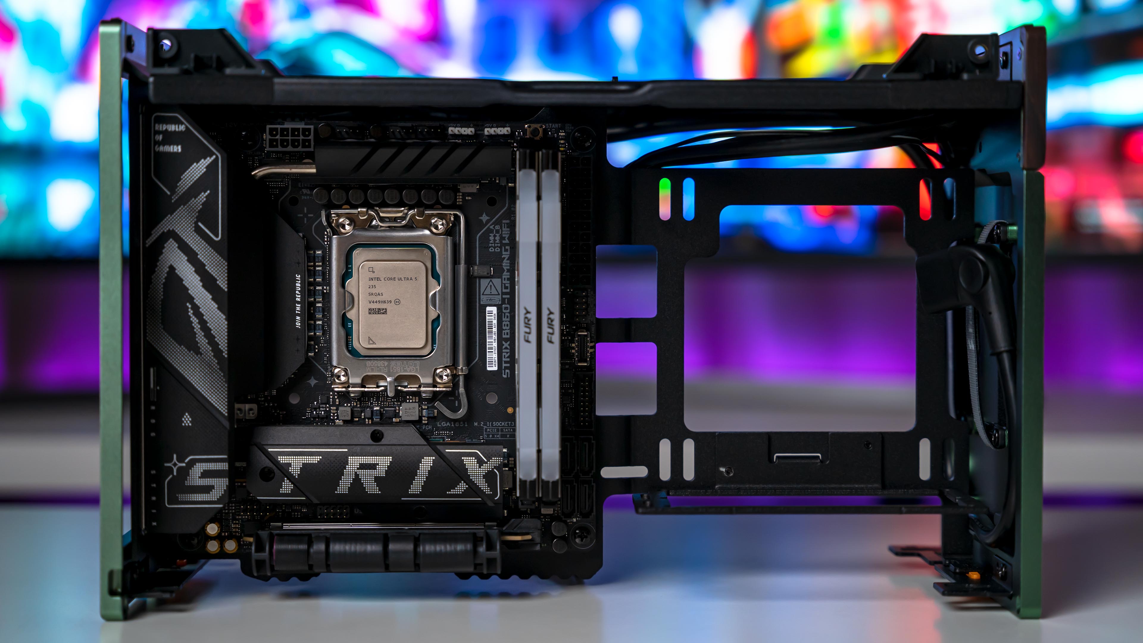 Fractal Design Terra Minecraft PC Build 2025 Instalation (26) Fractal Design Terra Minecraft PC Build 2025 Instalation (26)