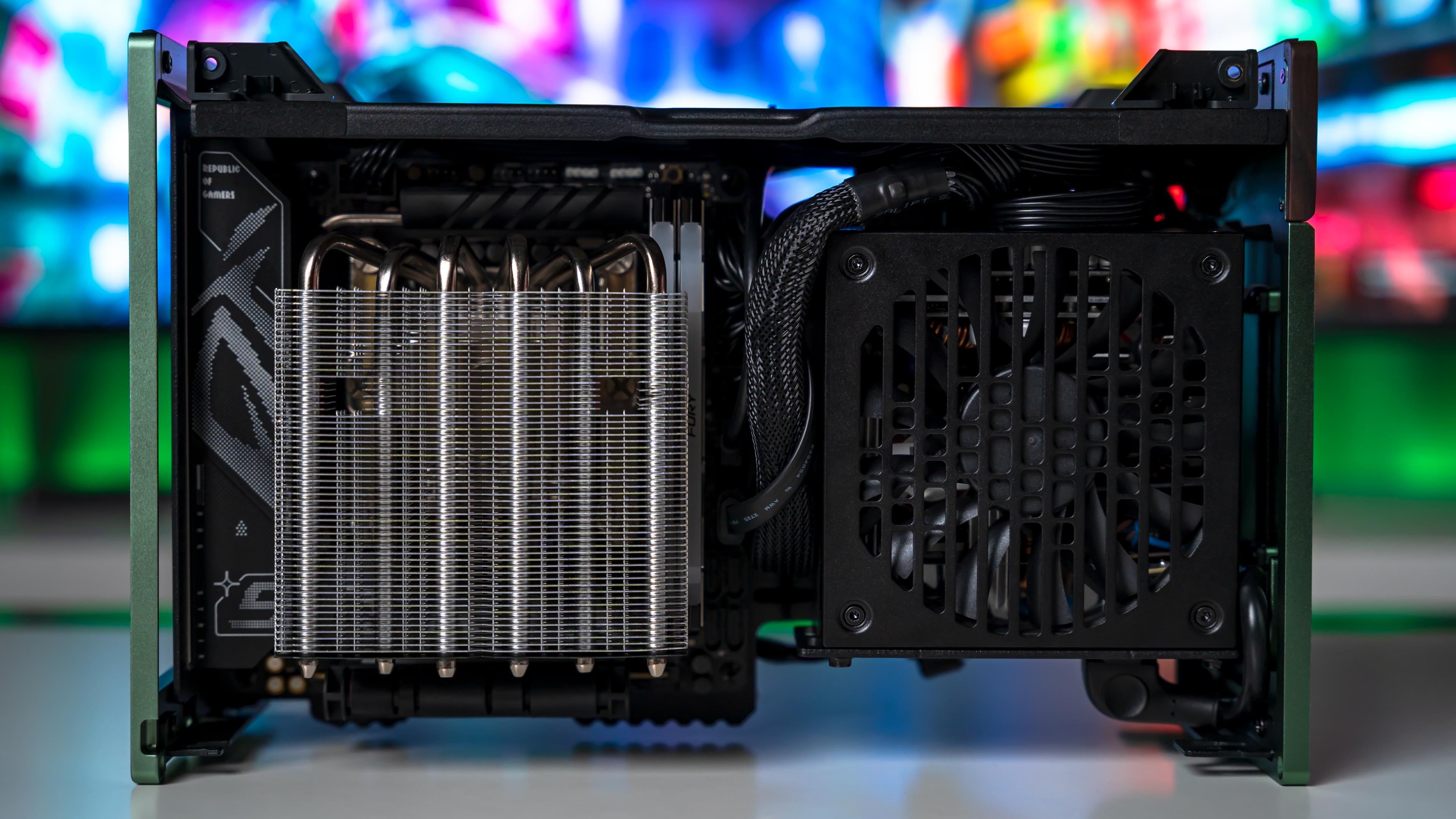 Fractal Design Terra Minecraft PC Build 2025 Instalation (6) Fractal Design Terra Minecraft PC Build 2025 Instalation (6)