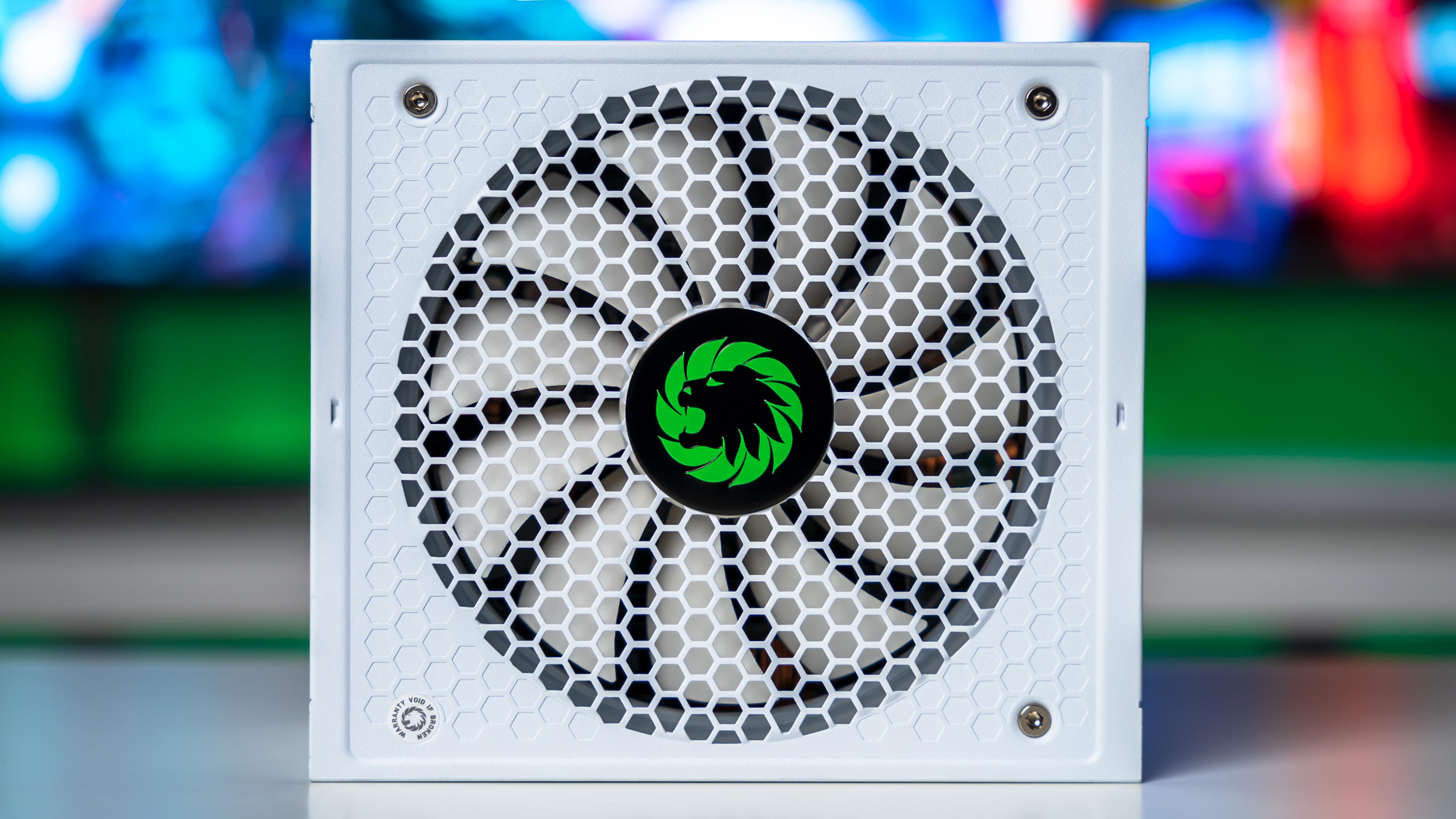 GameMax RGB Smart 1050 Pro PSU (9) GameMax RGB Smart 1050 Pro PSU (9)