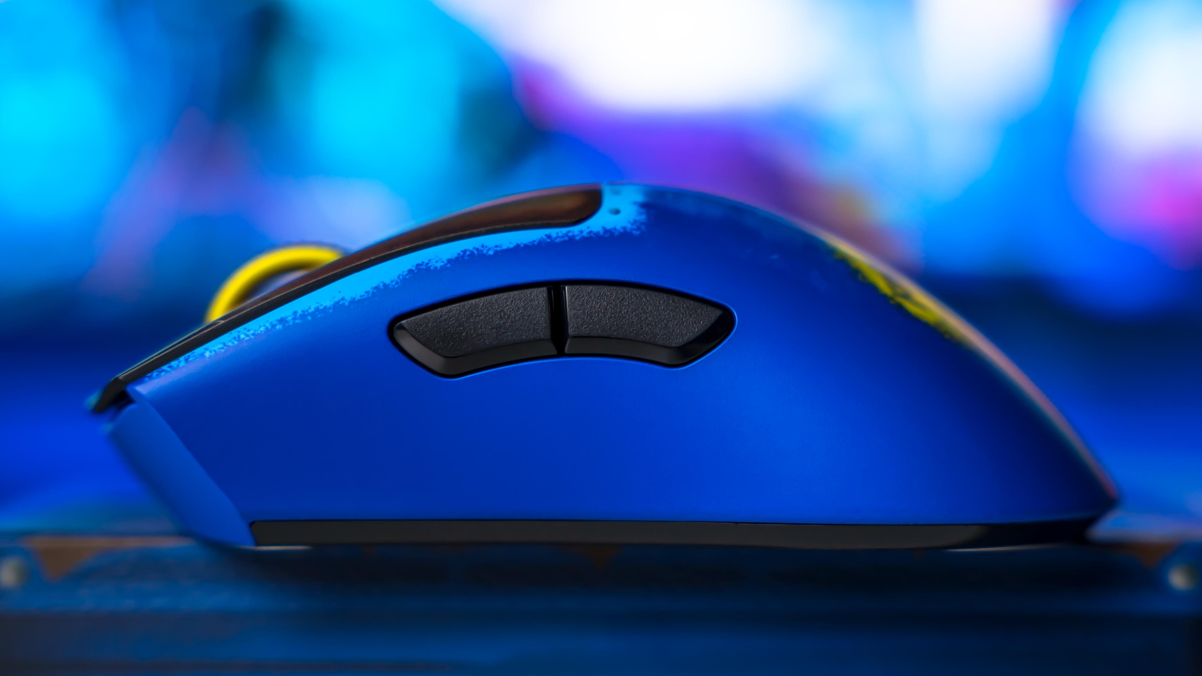 Razer Deathadder V3 Pro Fortnite Edition Mouse (1)