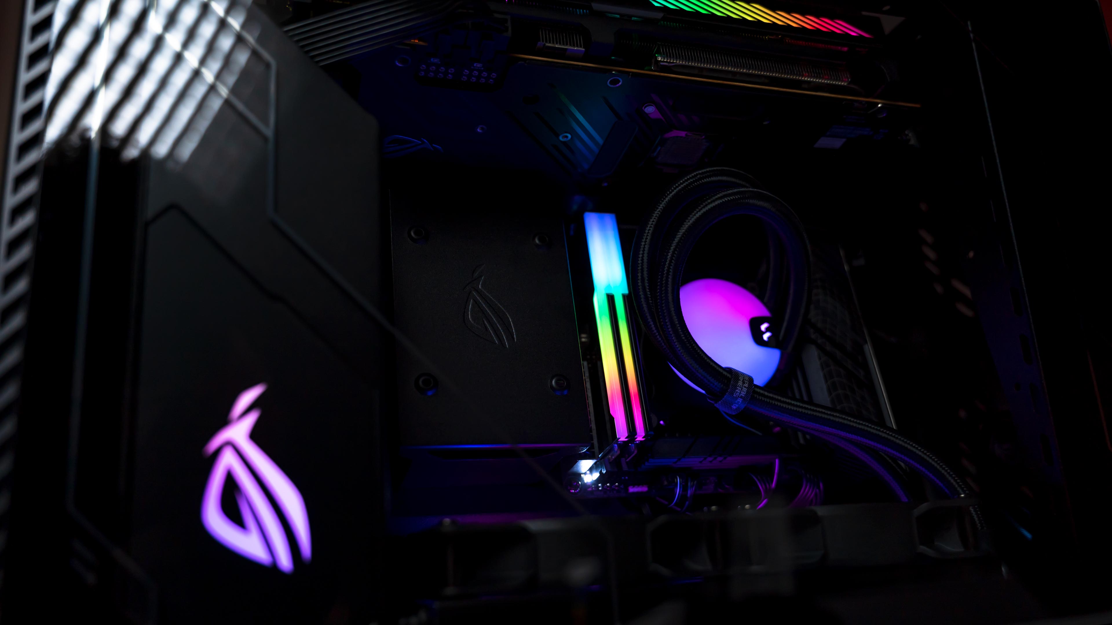 Z11 Fortnite PC Build 2025 Lights On (16)