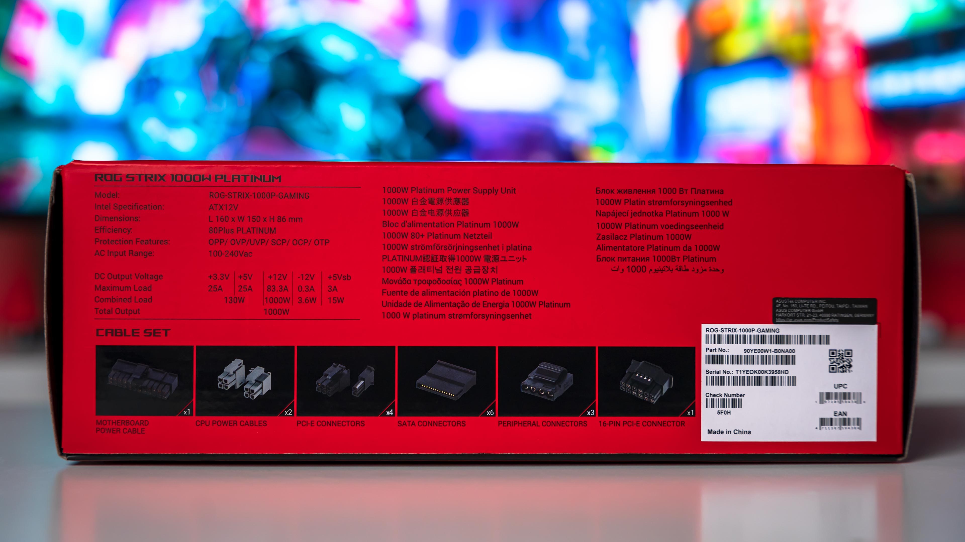 ASUS ROG Strix 1000W Platinum Box (4)
