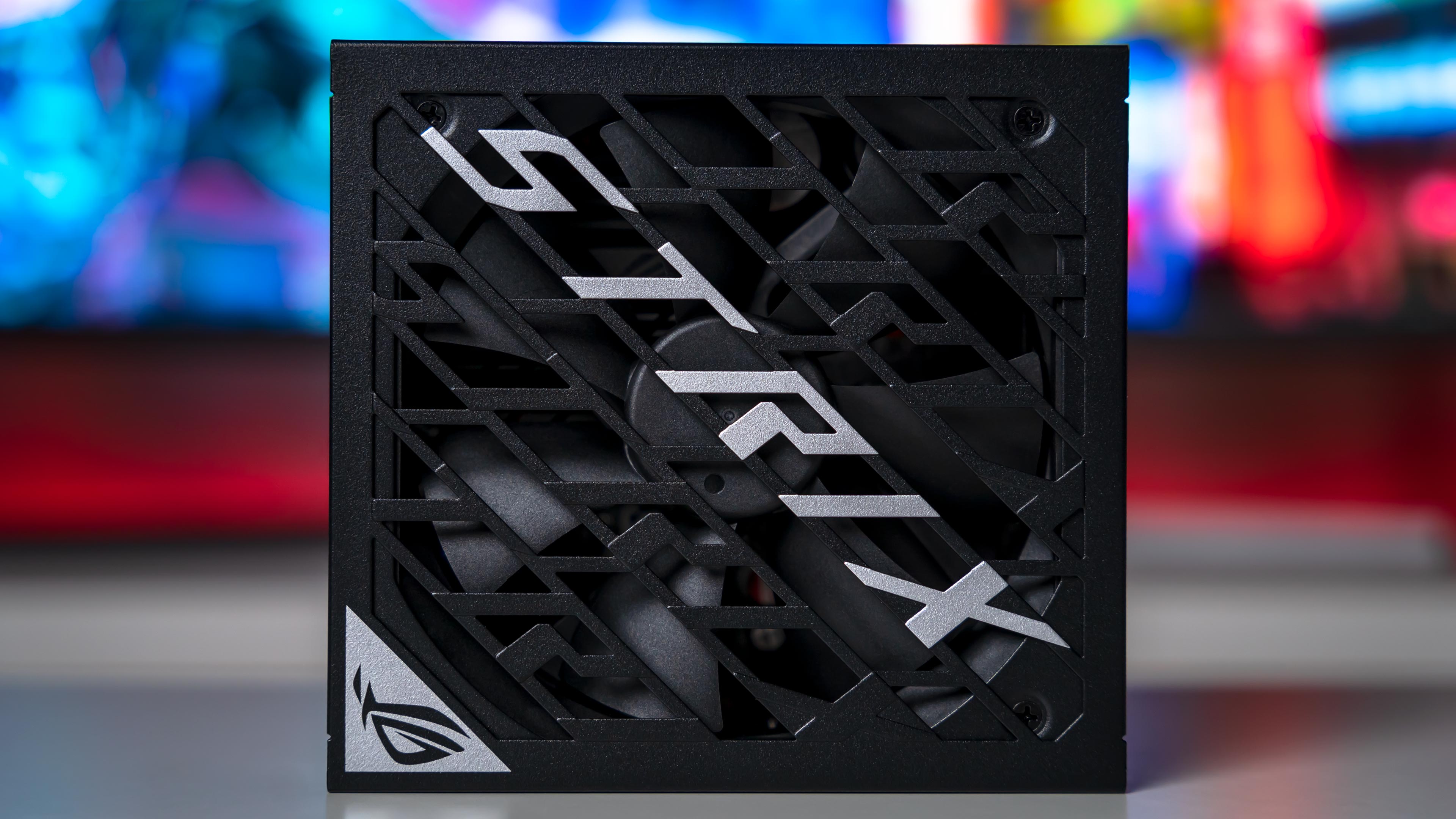 ASUS ROG Strix 1000W Platinum PSU (3)