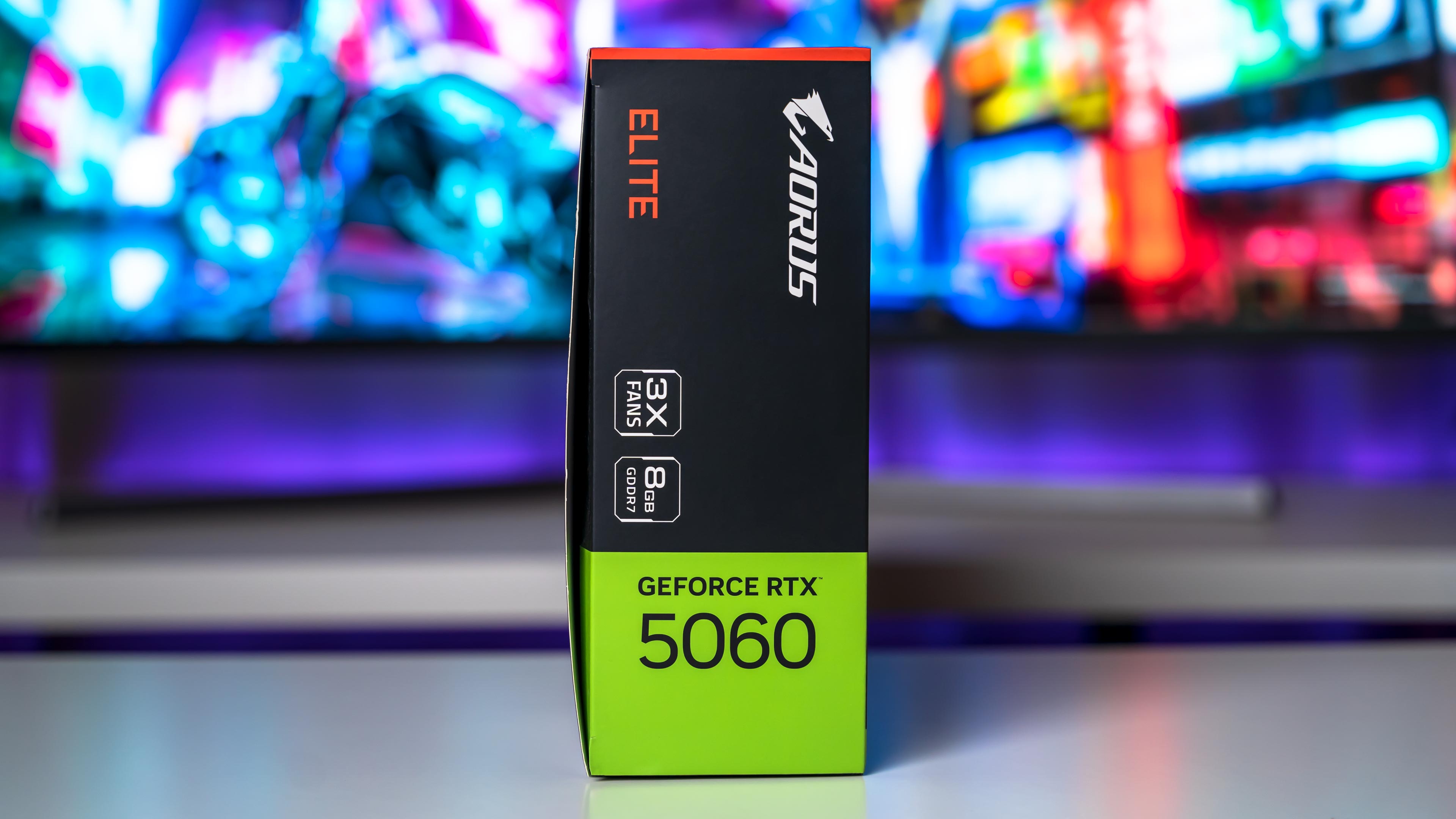 Aorus RTX 5060 Elite Box (6)