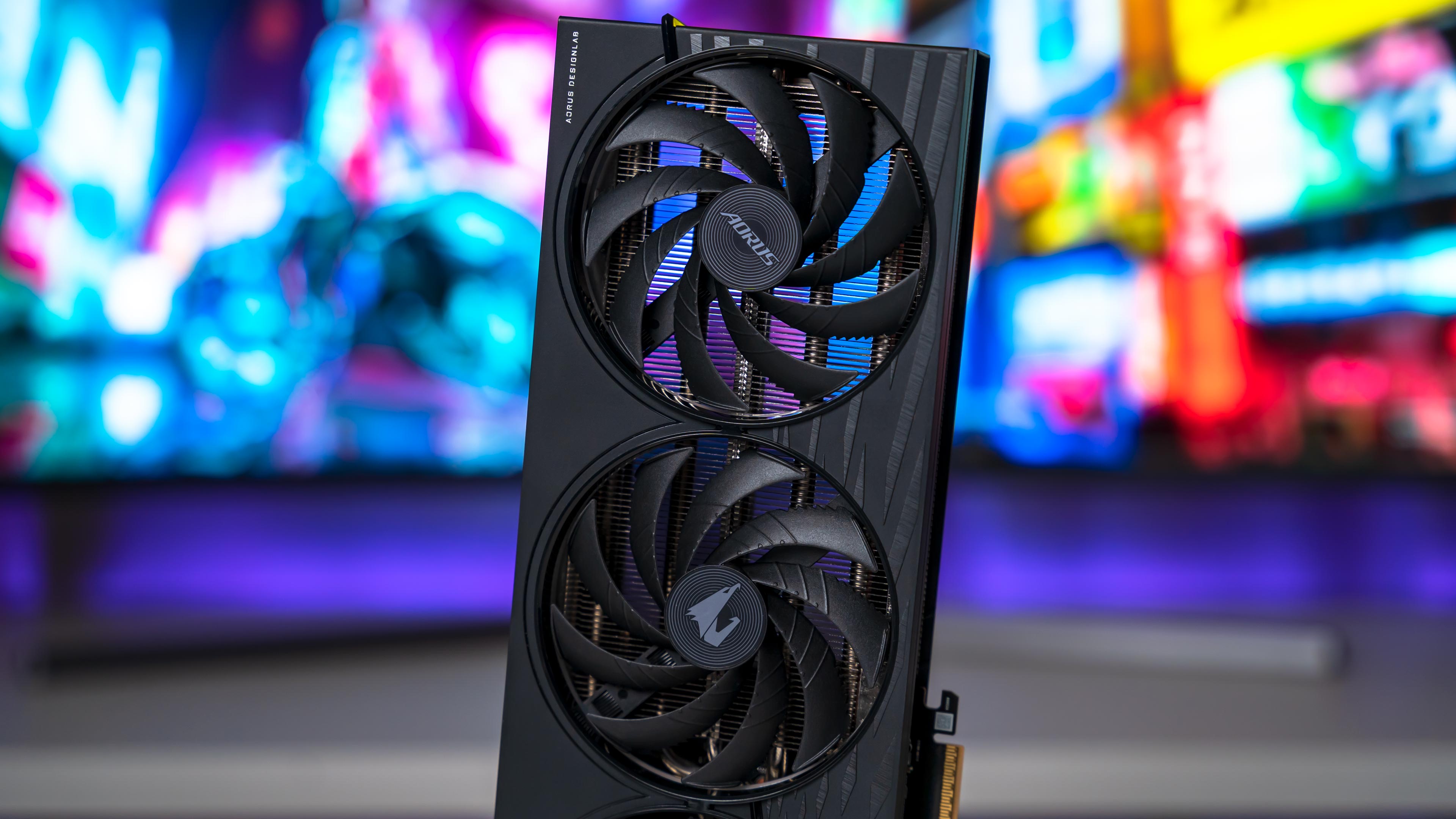 Aorus RTX 5060 Elite Card (16)