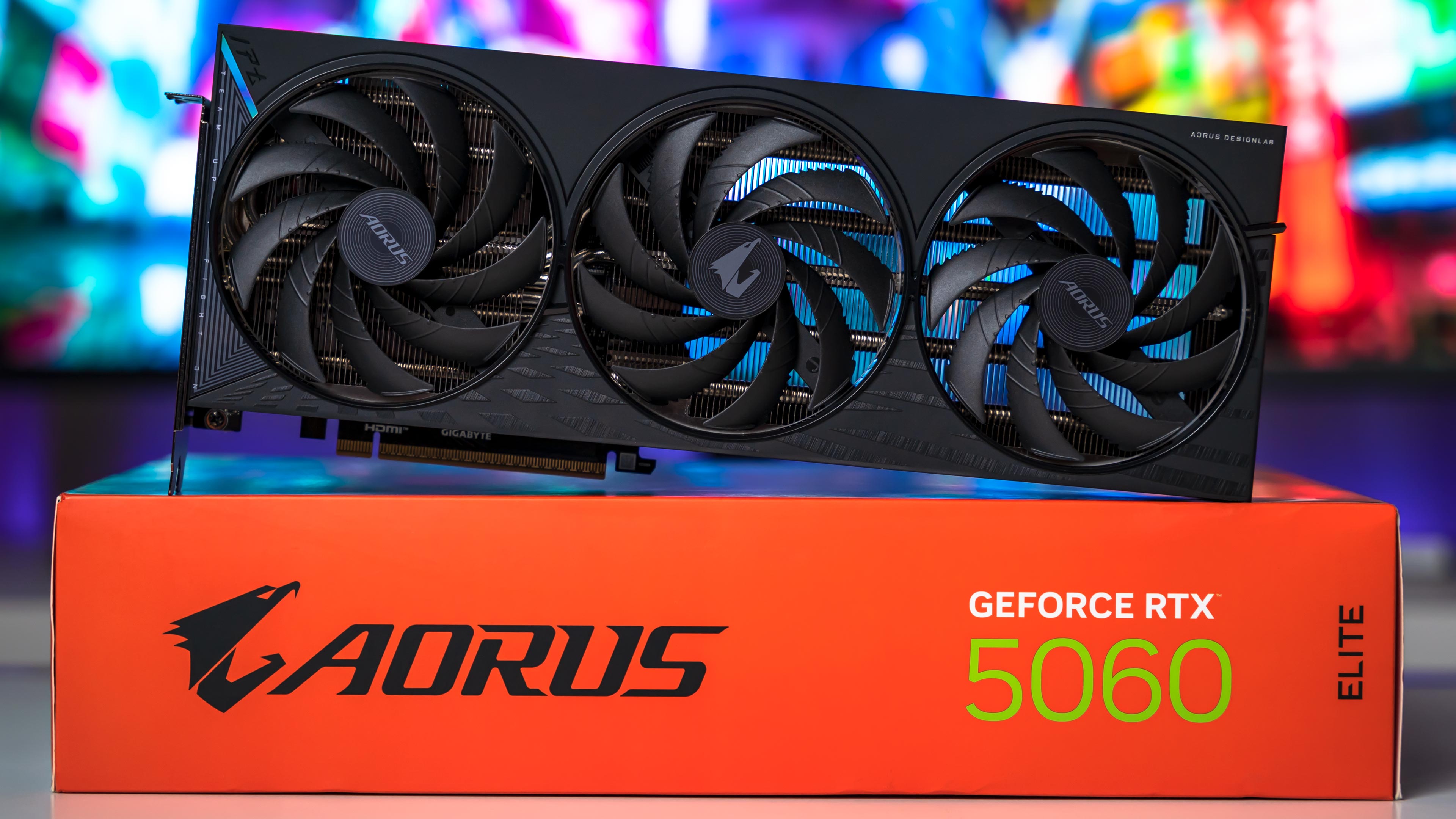 Aorus RTX 5060 Elite VGA (2)