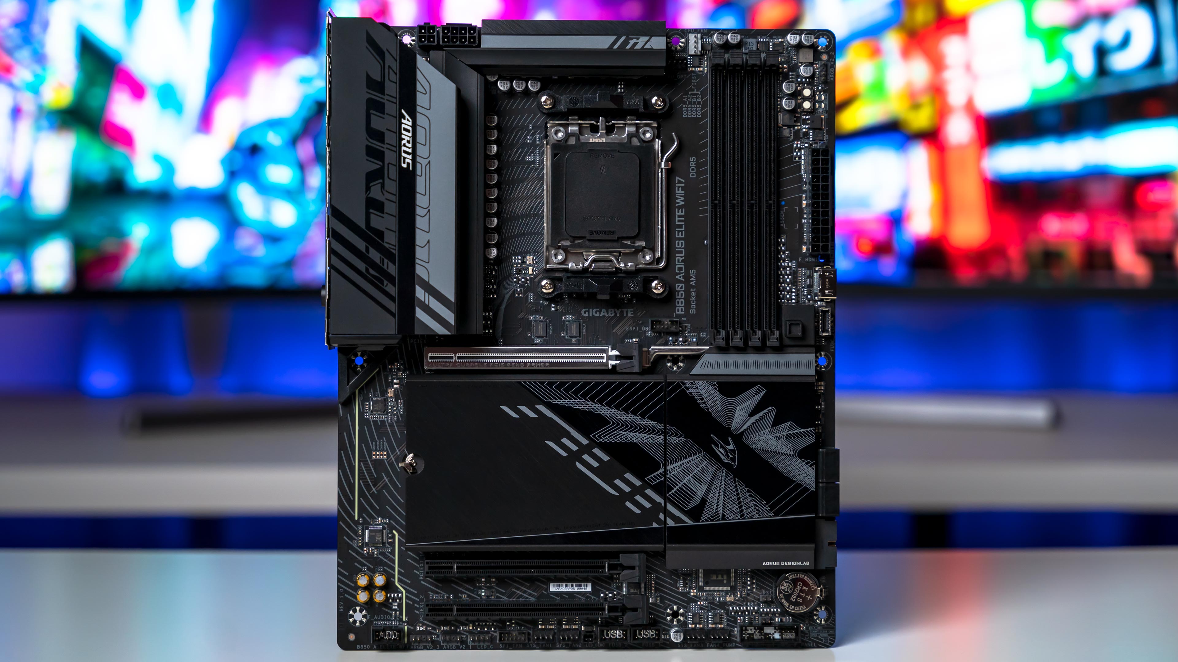 Aorus B850 Elite WiFi7 Motherboard (11) Aorus B850 Elite WiFi7 Motherboard (11)