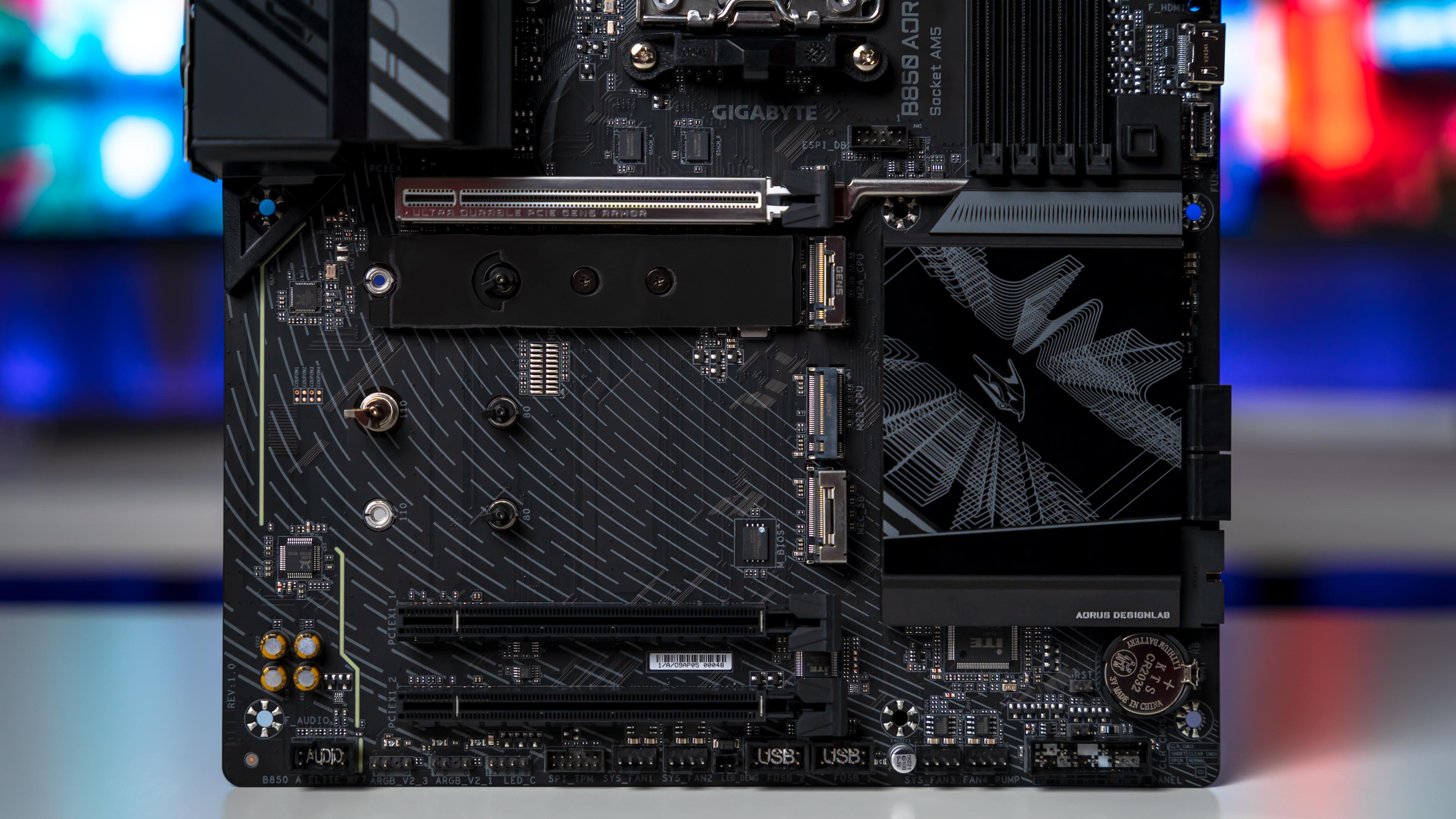 Aorus B850 Elite WiFi7 Motherboard (14) Aorus B850 Elite WiFi7 Motherboard (14)