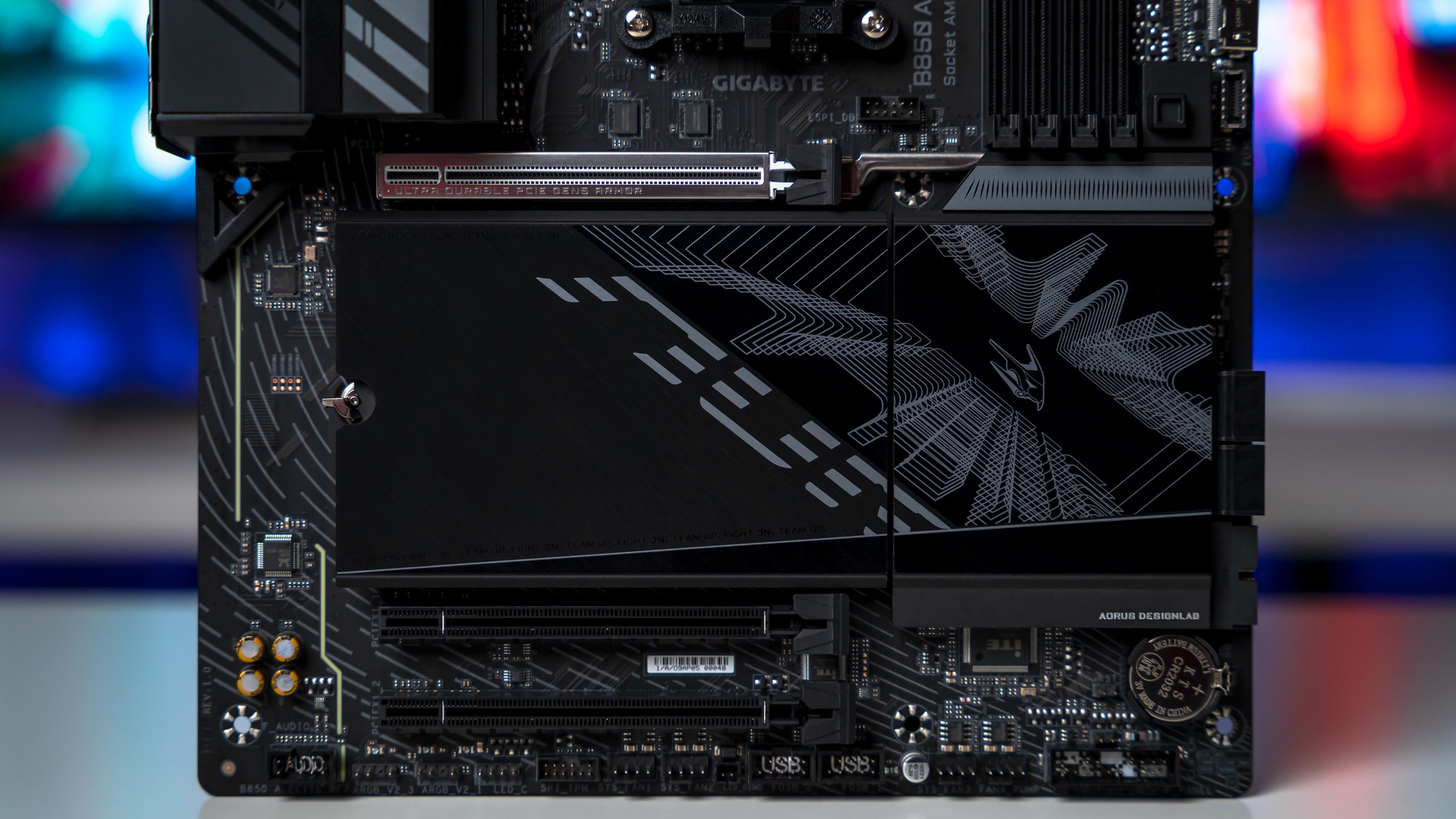 Aorus B850 Elite WiFi7 Motherboard (26) Aorus B850 Elite WiFi7 Motherboard (26)