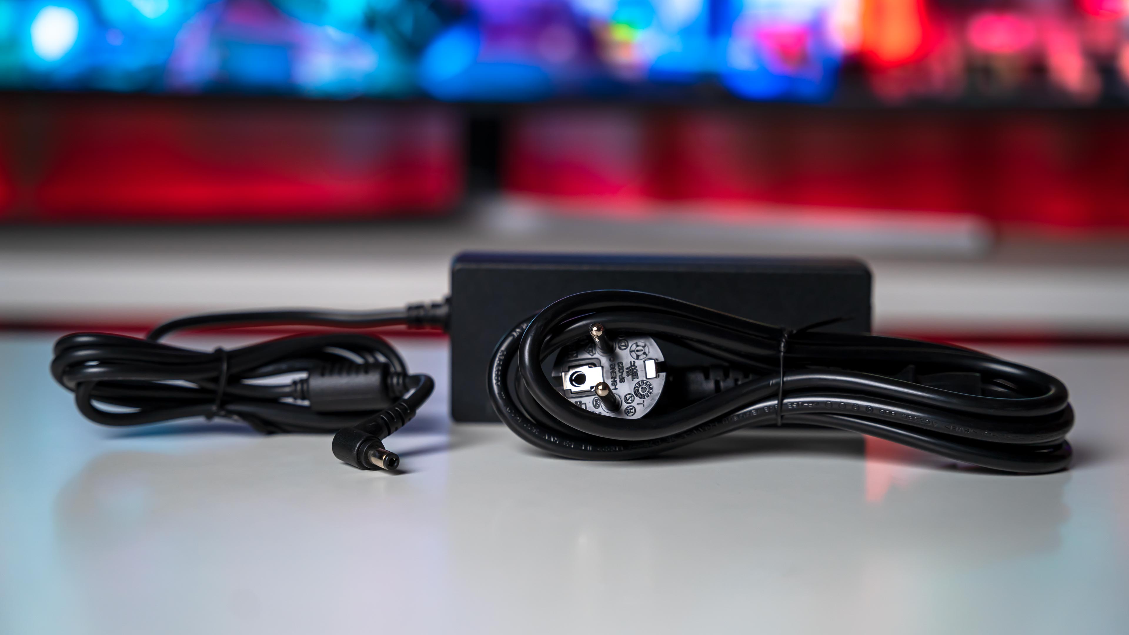 Asustor FS6712X Flashstor 12 Pro Box (9)