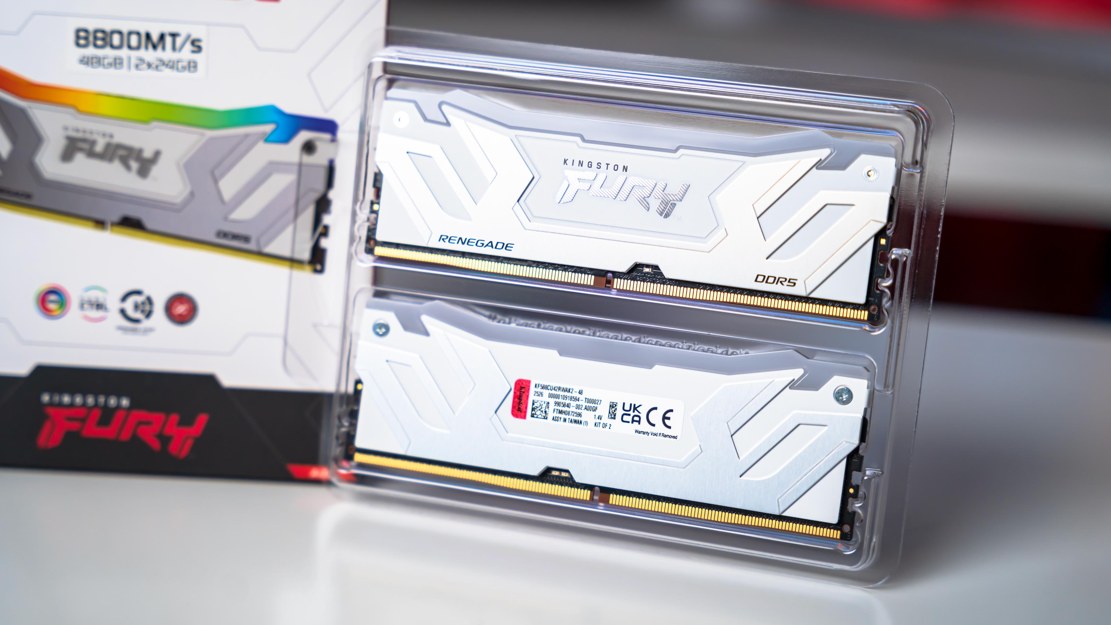 Kingston Fury Renegade RGB DDR5 8800MHz 48GB Box (8)
