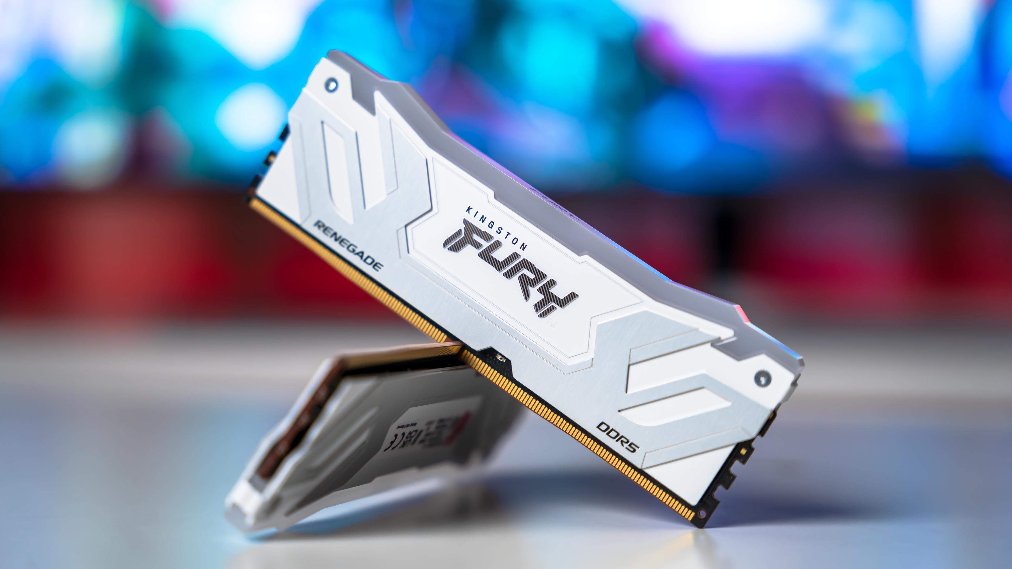Kingston Fury Renegade RGB DDR5 8800MHz 48GB Memory (15)