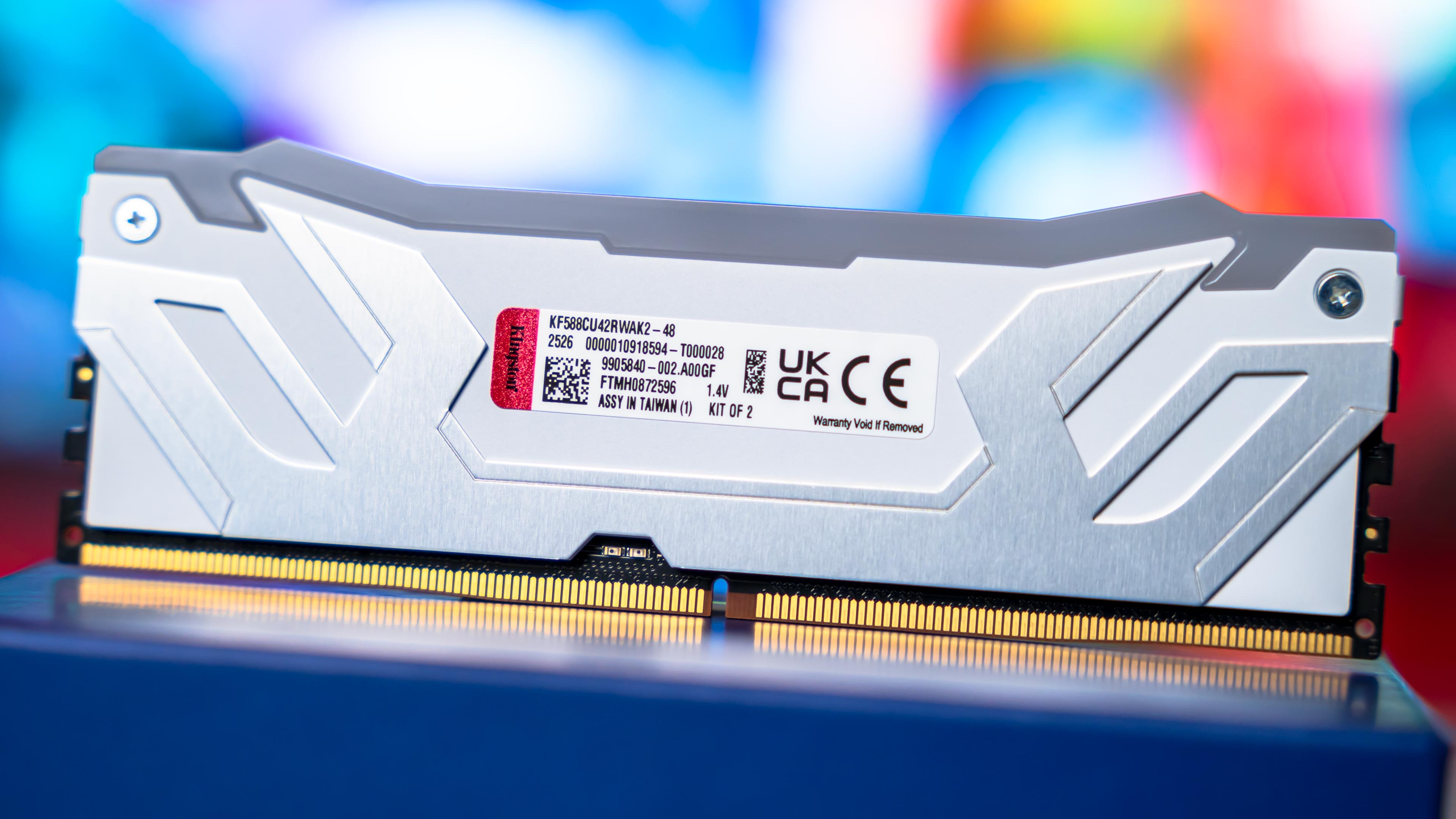 Kingston Fury Renegade RGB DDR5 8800MHz 48GB Memory (4)