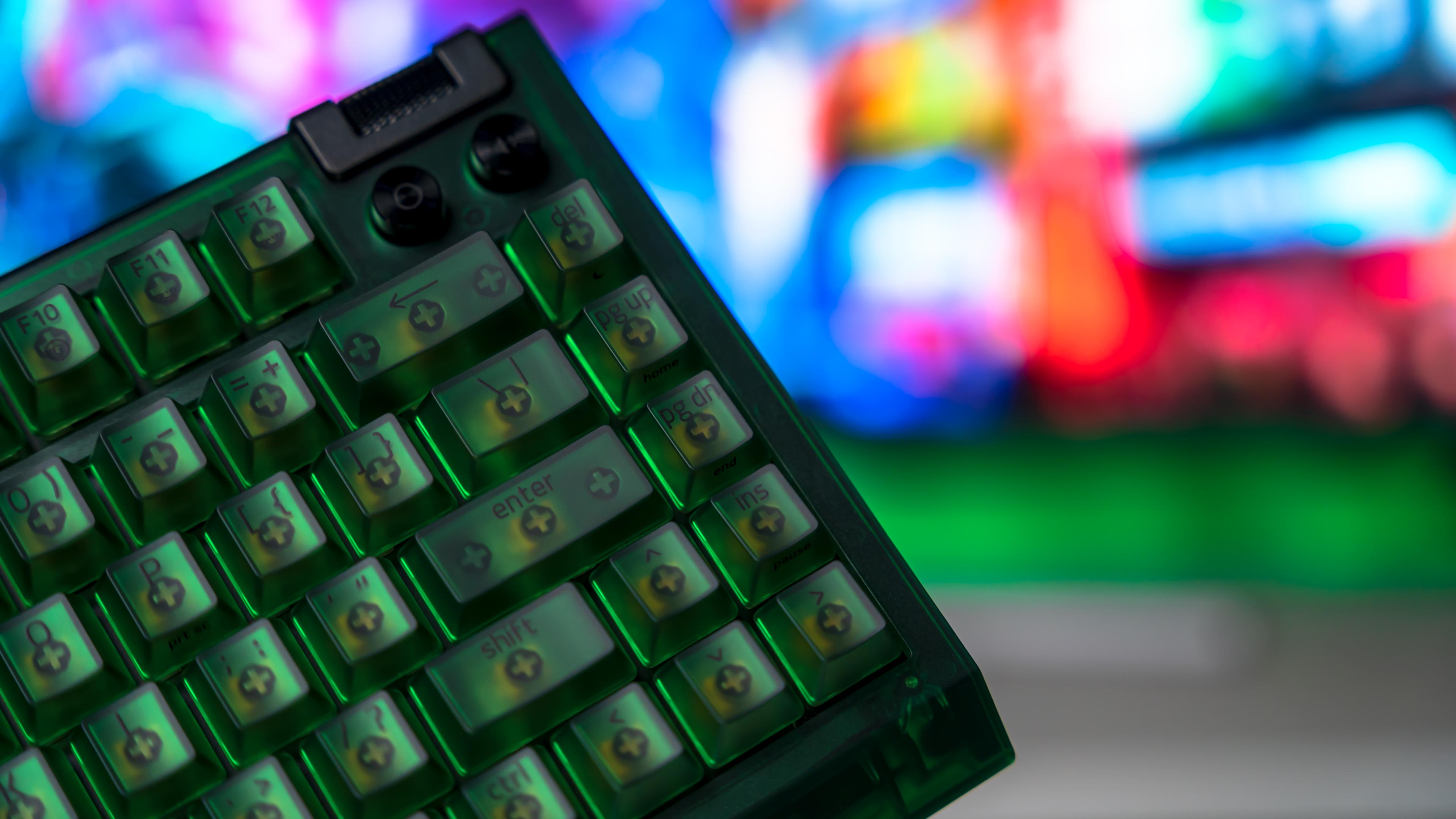 Razer Blackwidow V4 75% Phantom Green Edition Keyboard (25)