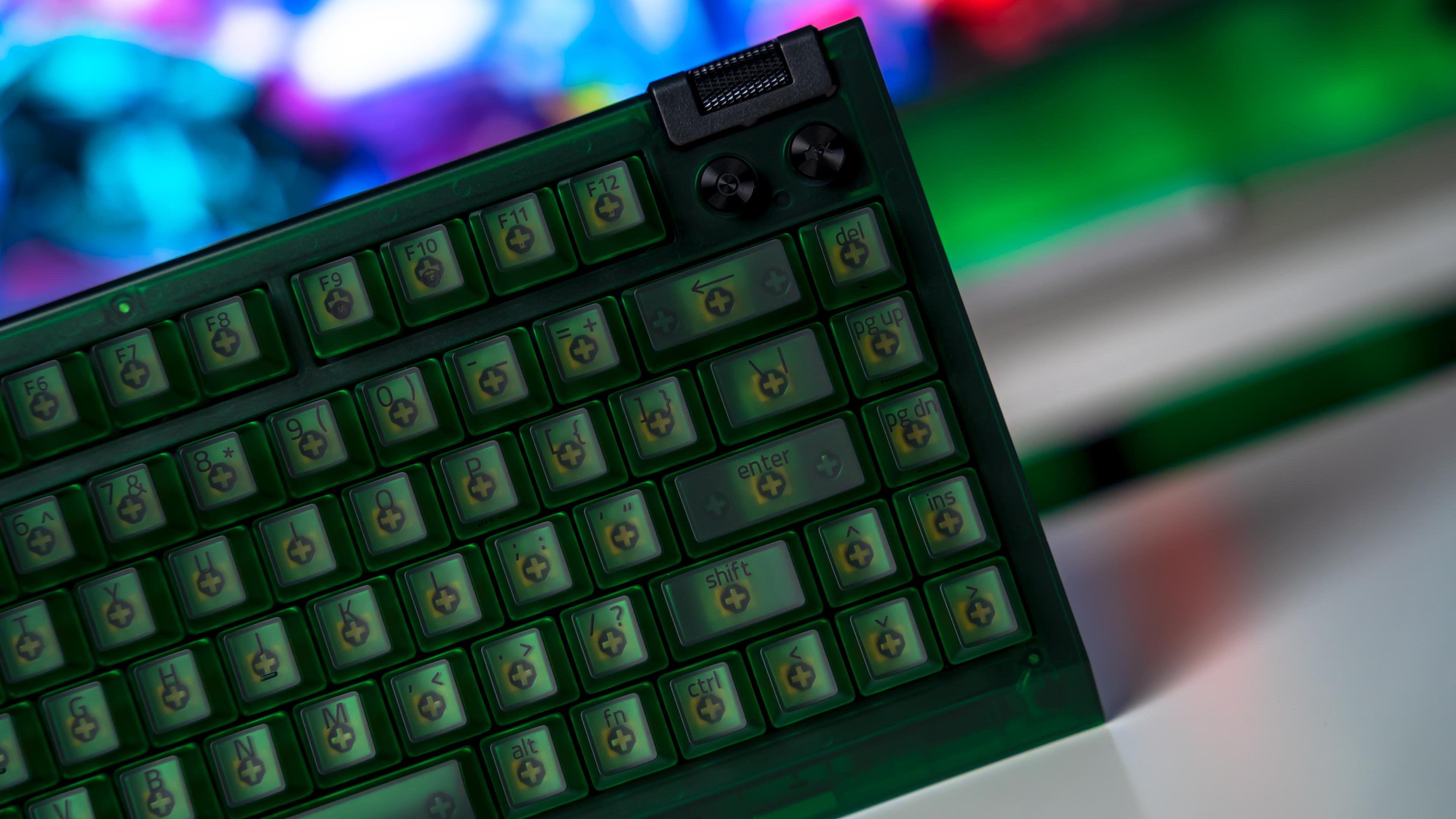 Razer Blackwidow V4 75% Phantom Green Edition Keyboard (6)