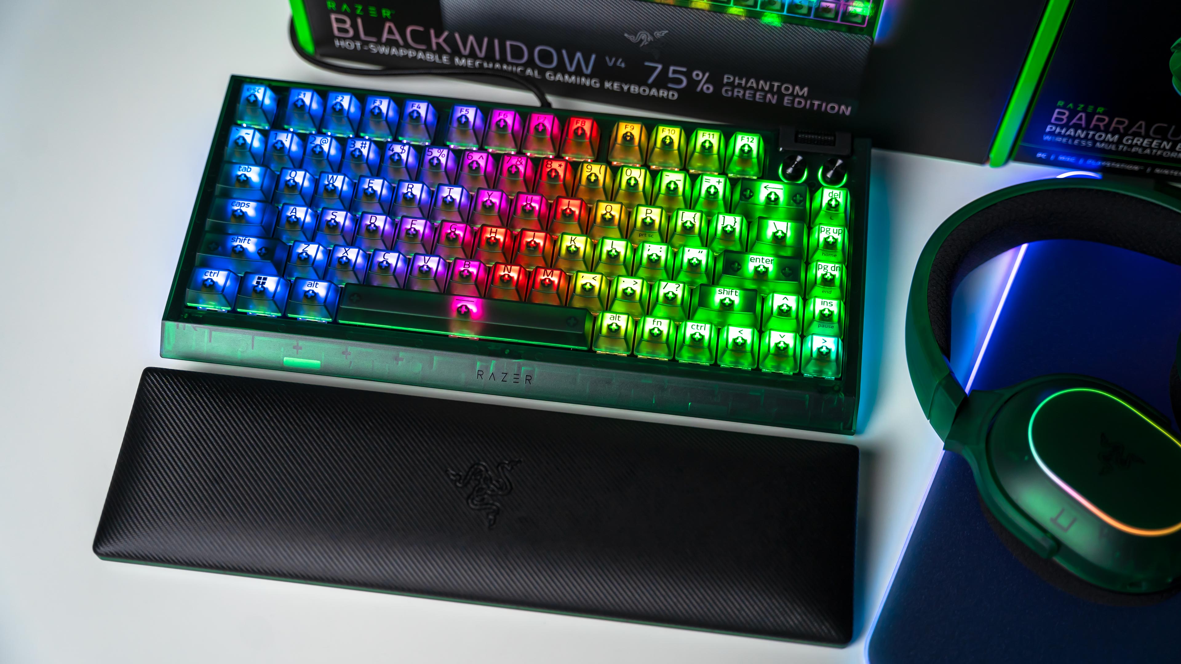 Razer Phantom Green Edition Kit RGB Box (1)