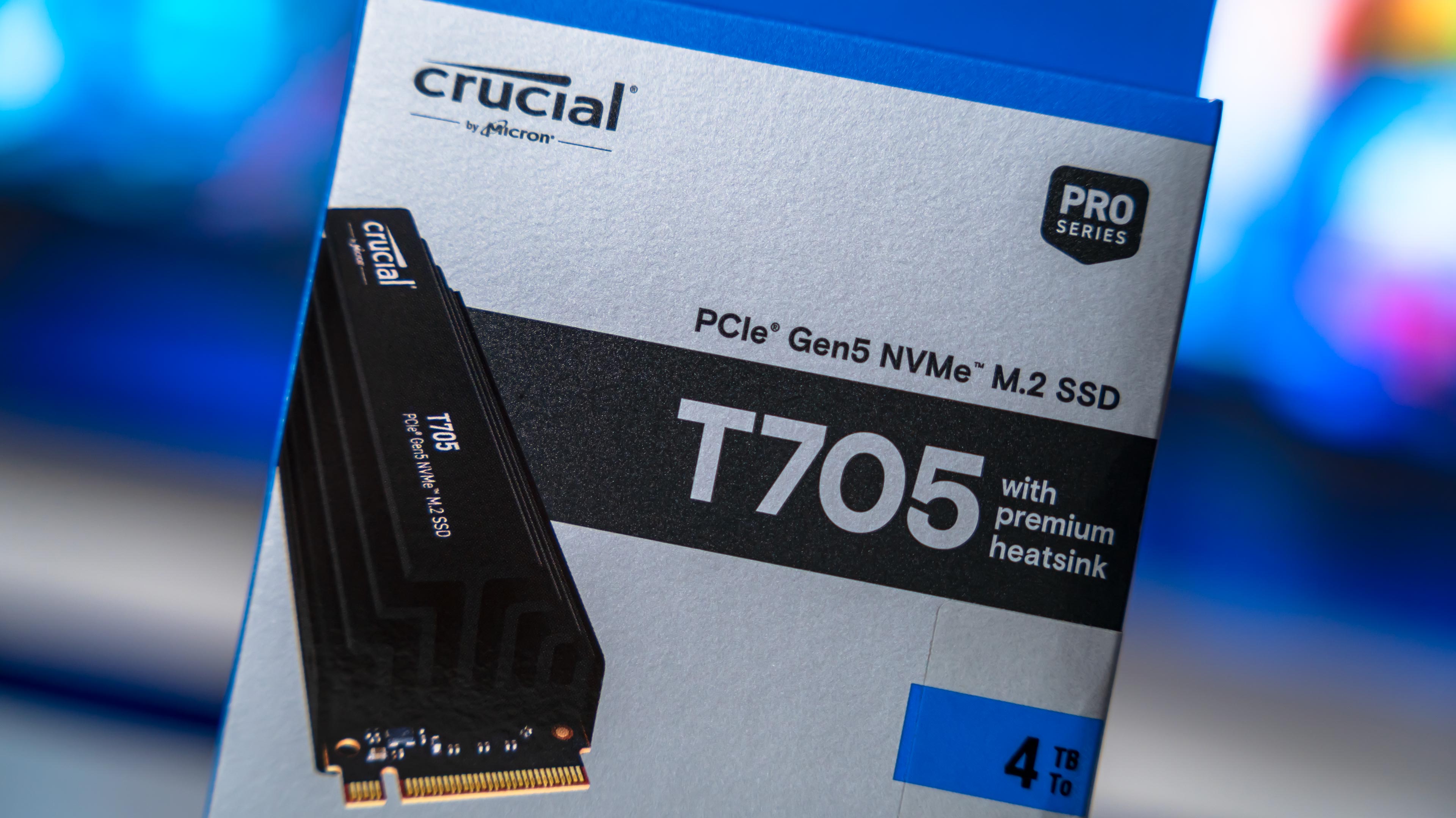 Crucial T705 4TB Heatsink Box (2)