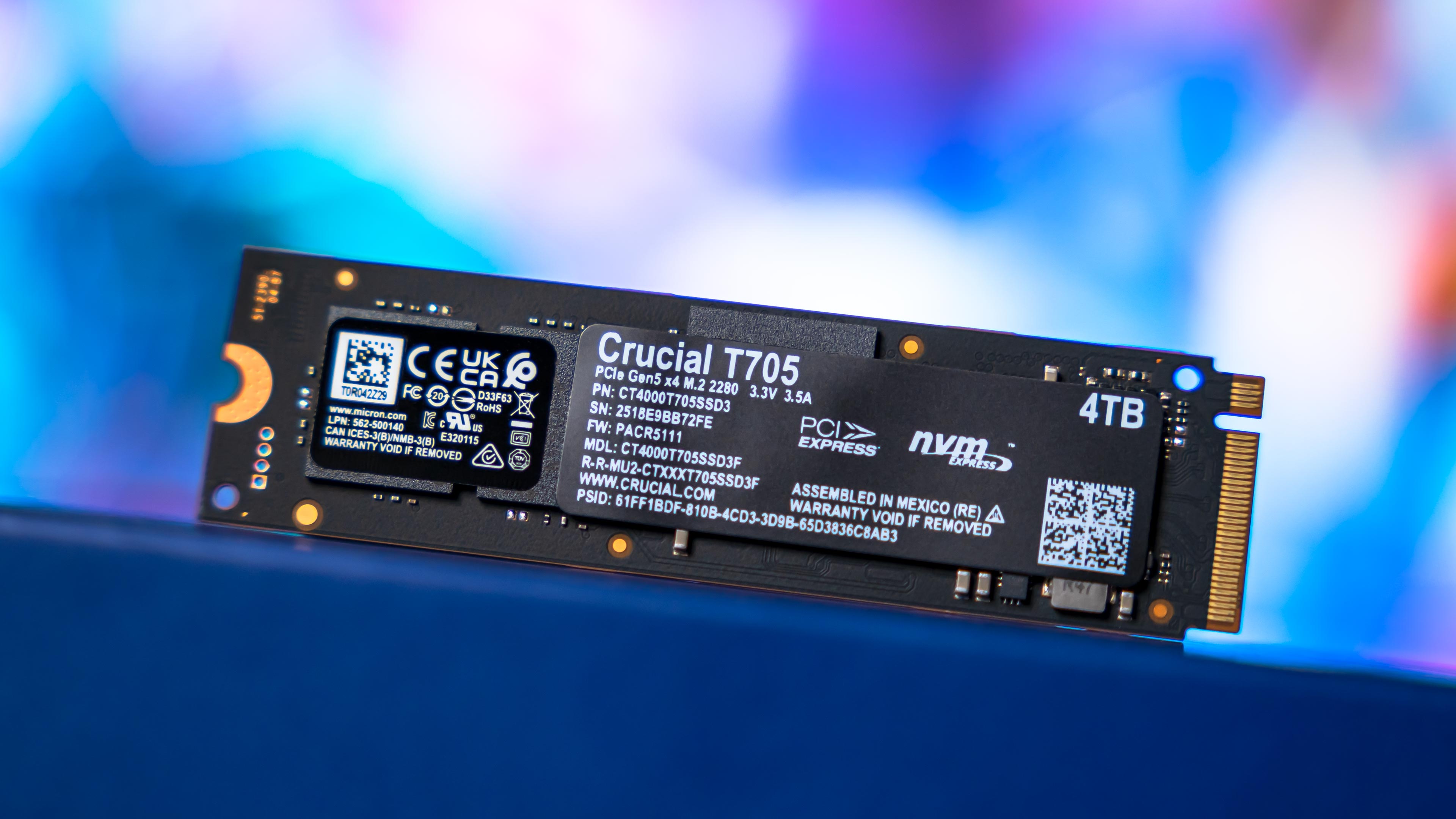 Crucial T705 4TB SSD (4)