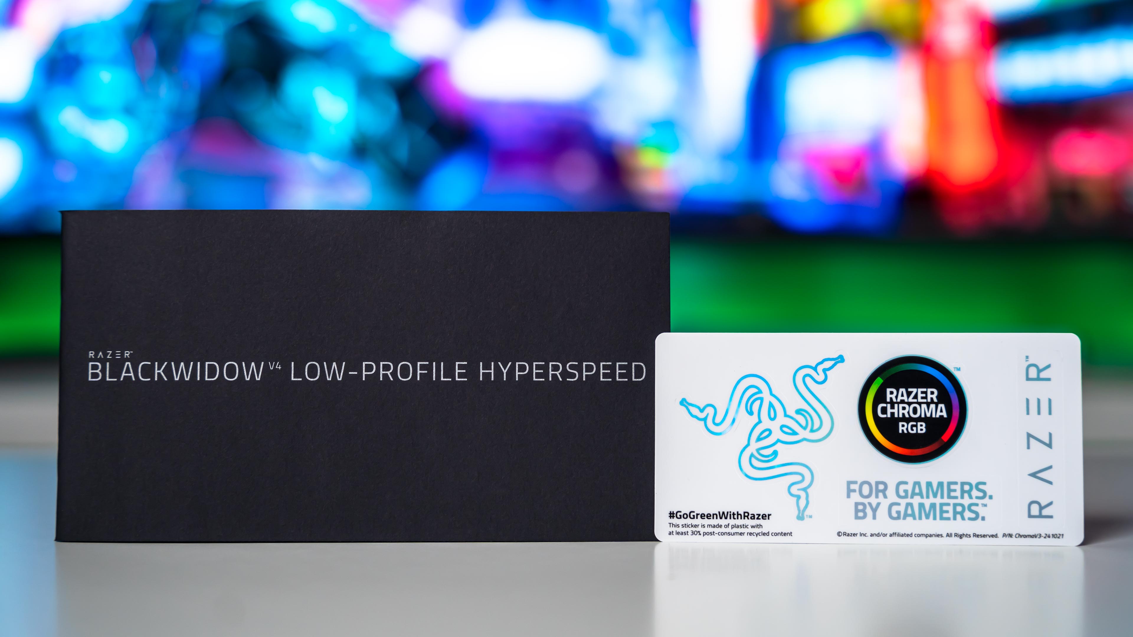 Razer BlackWidow V4 Low Profile HyperSpeed Box (12)