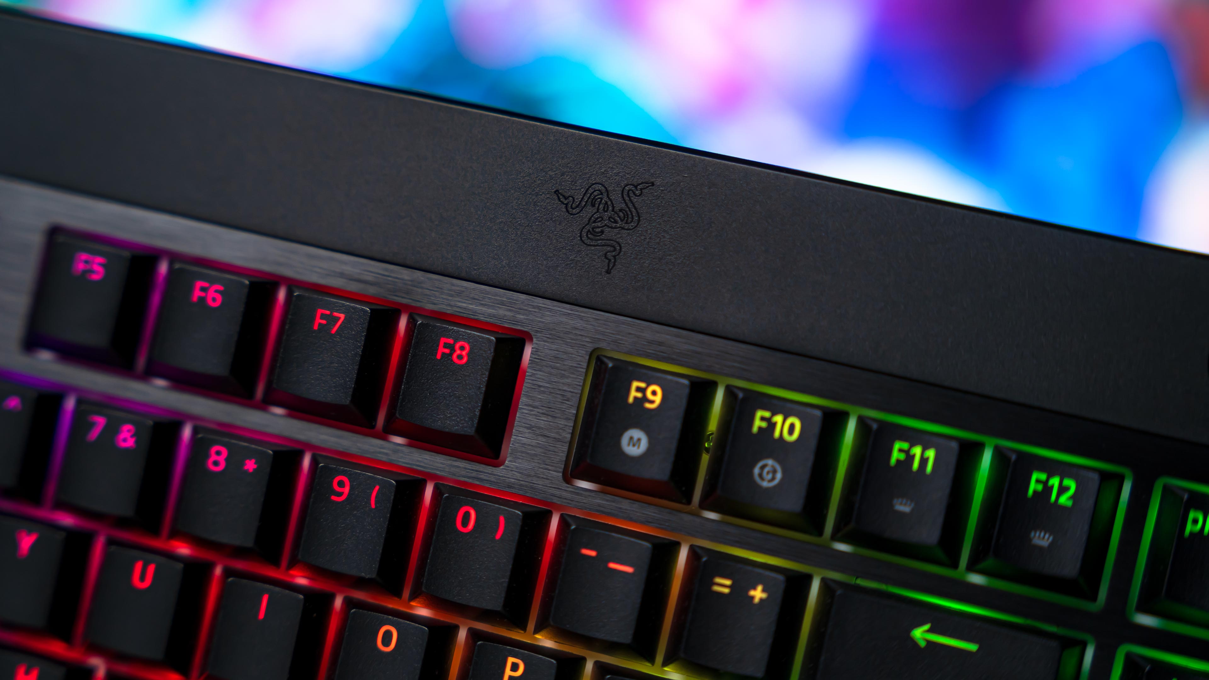 Razer BlackWidow V4 Low Profile HyperSpeed RGB (8)
