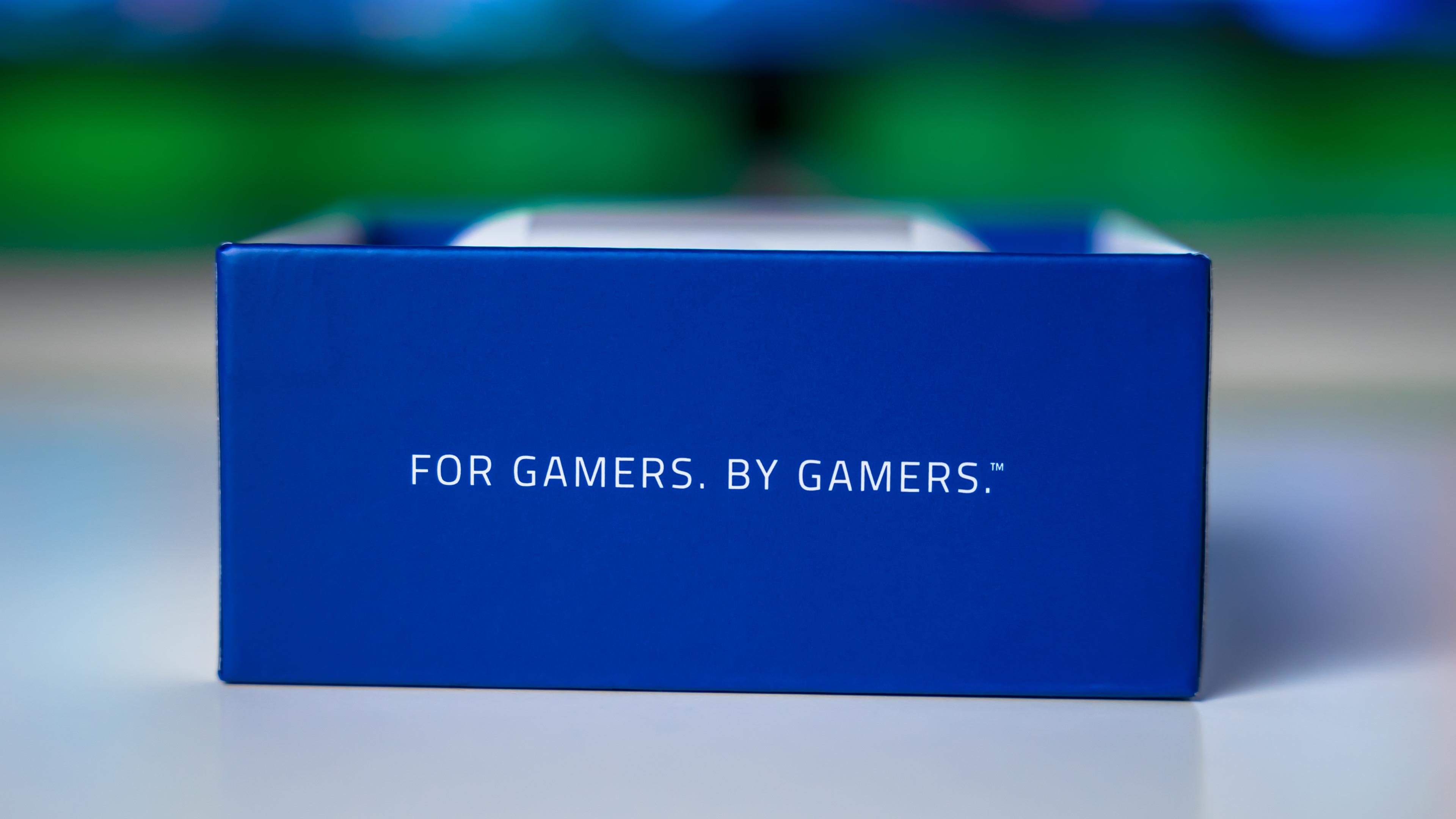 Razer Hammerhead Hyperspeed PlayStation Box (7)