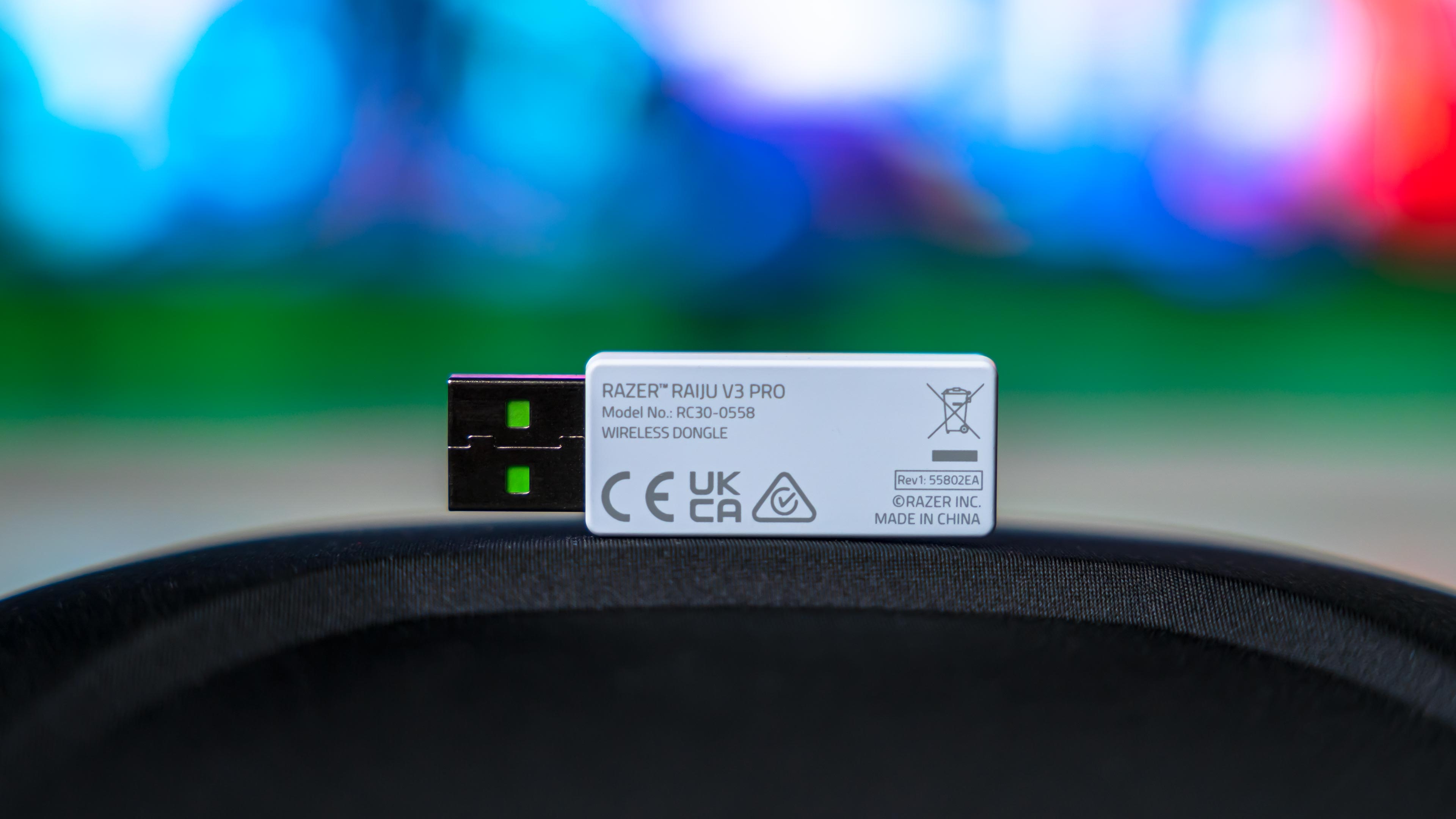 Razer Raiju V3 Pro Bag (12)