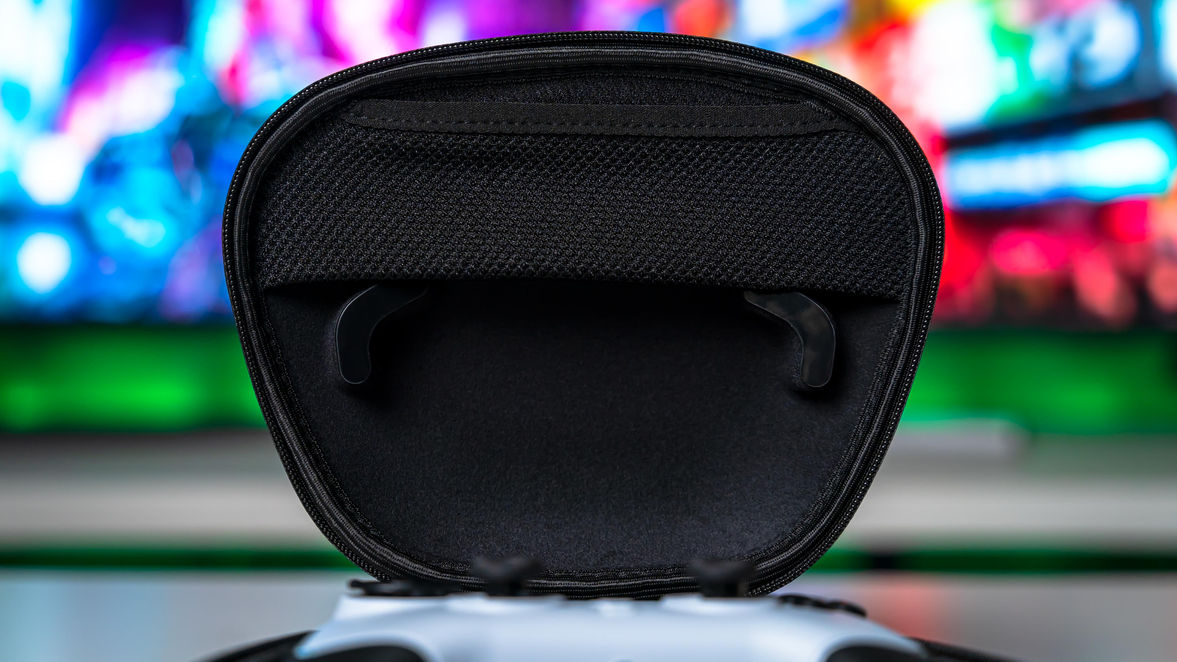 Razer Raiju V3 Pro Bag (6)
