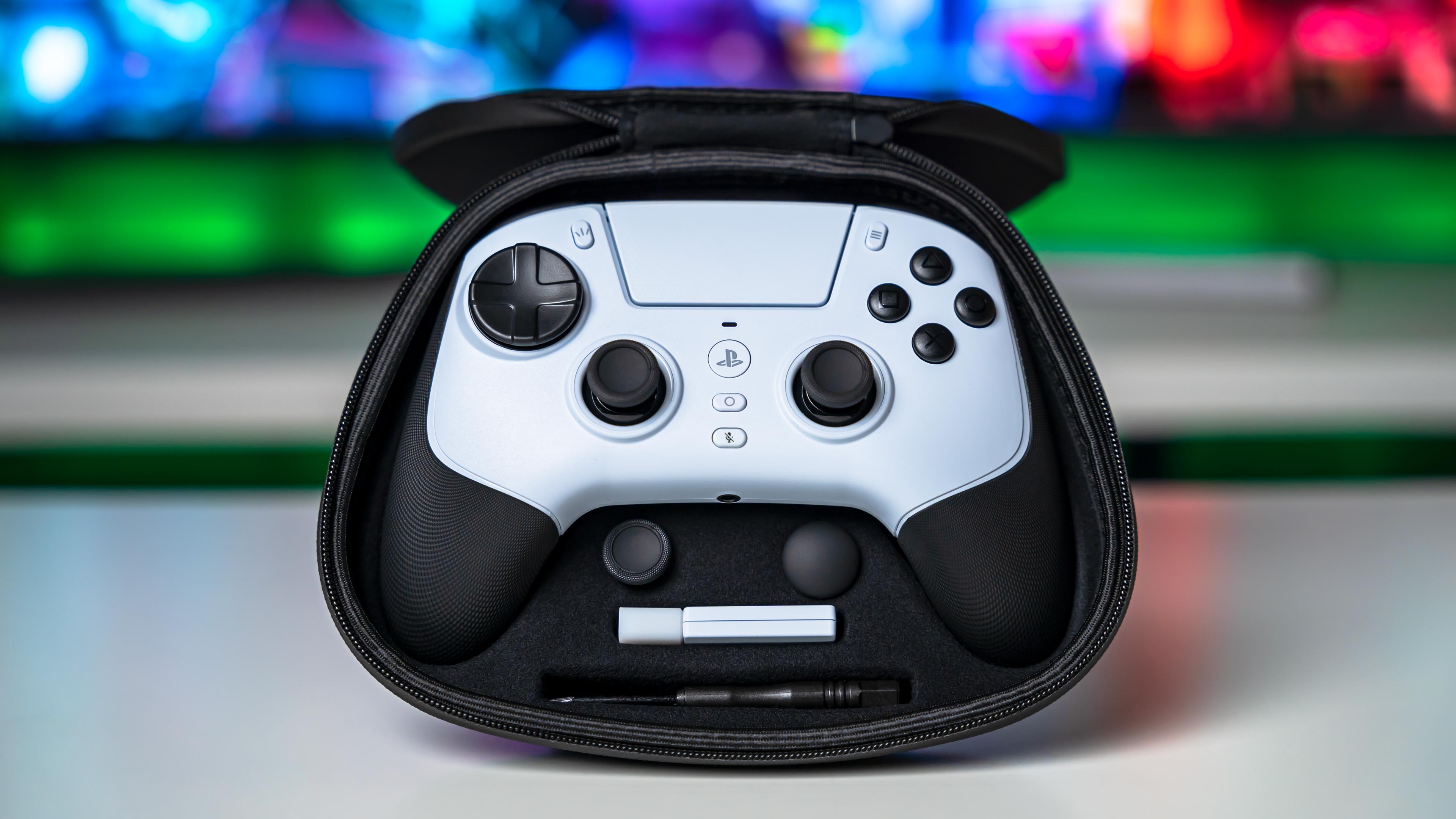 Razer Raiju V3 Pro Bag (8)