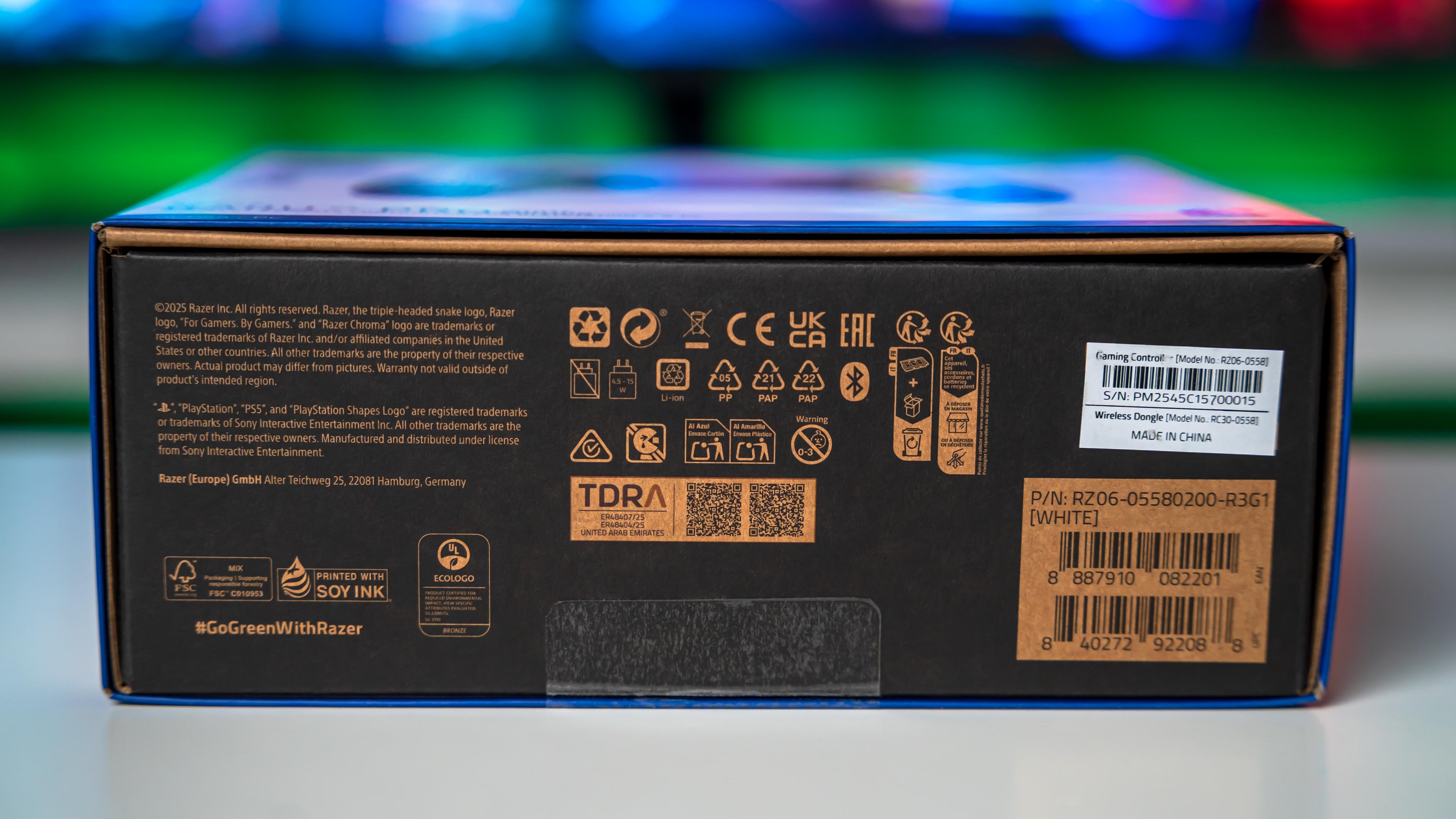 Razer Raiju V3 Pro Box (7)