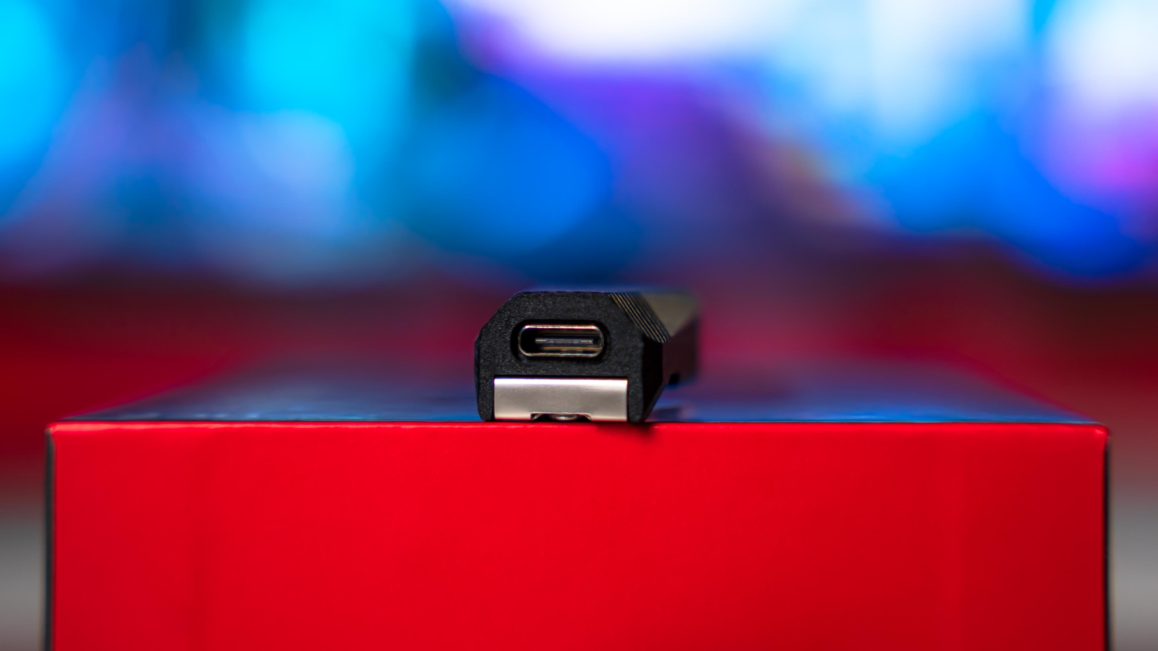 ASUS ROG Harpe II Ace Box (16)