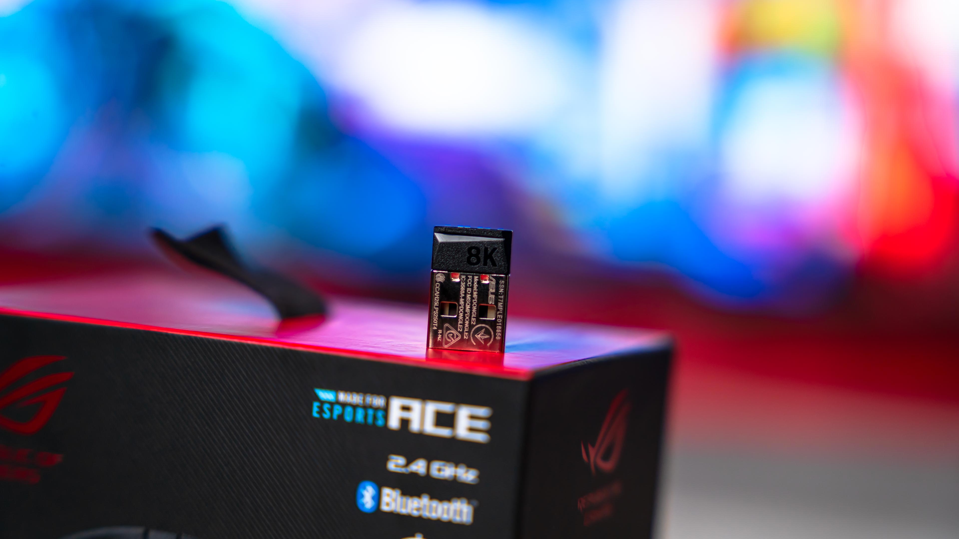 ASUS ROG Harpe II Ace Box (19)