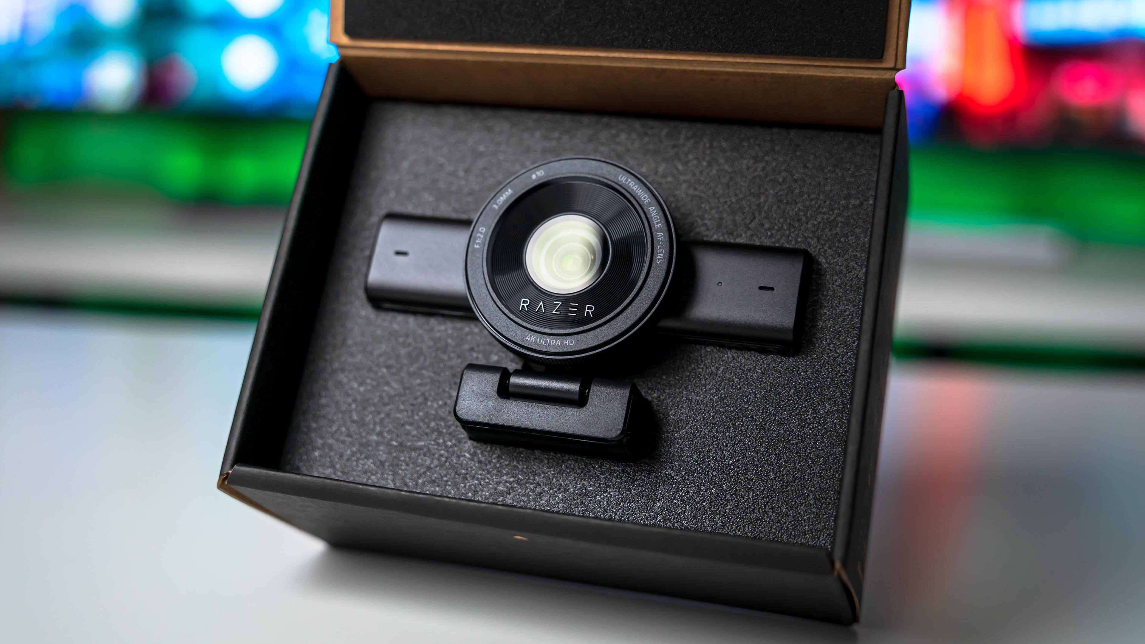 Razer Kiyo V2 Box (8)