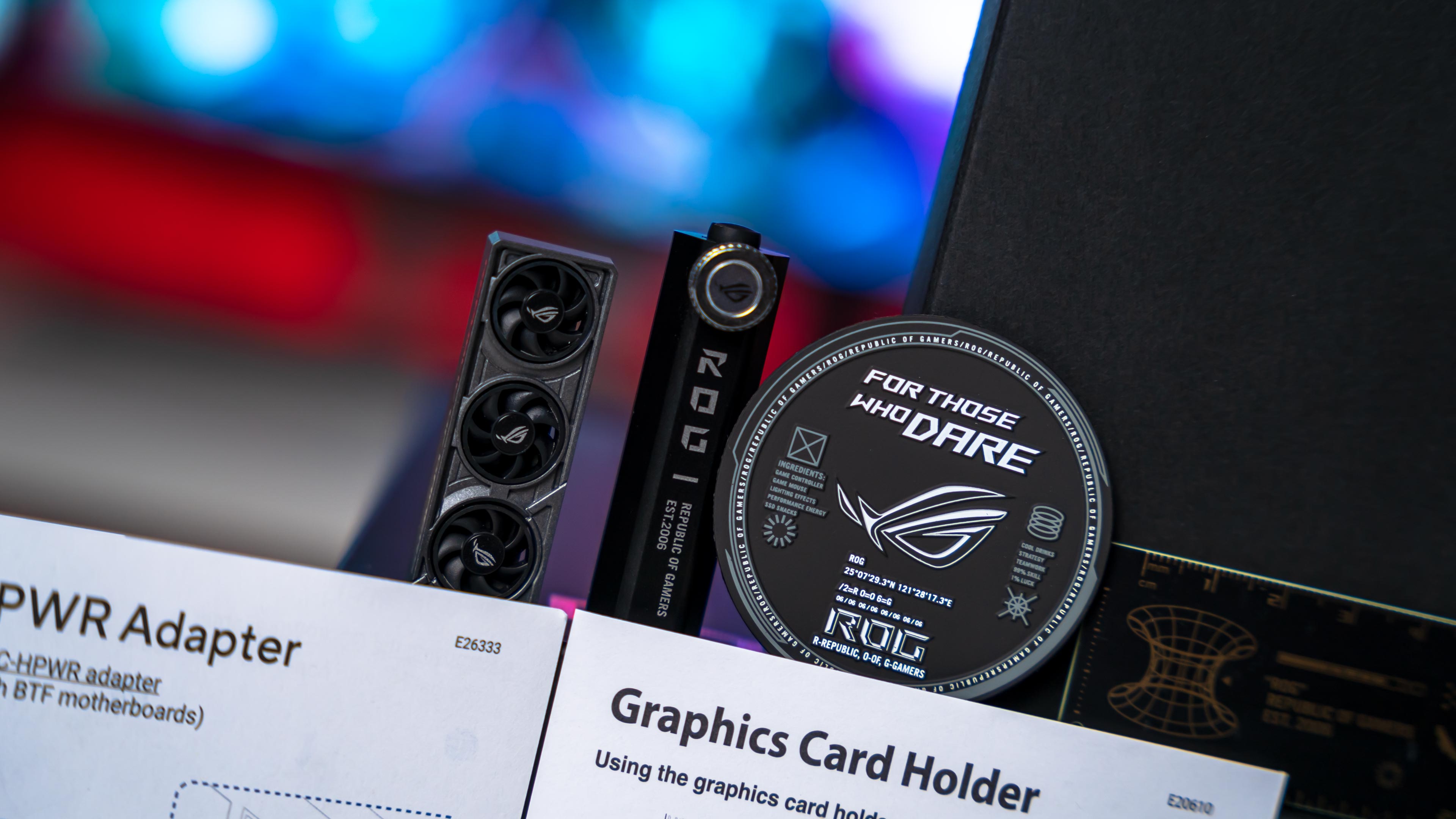 ASUS ROG Astral RTX 5090 BTF Edition Box (17)