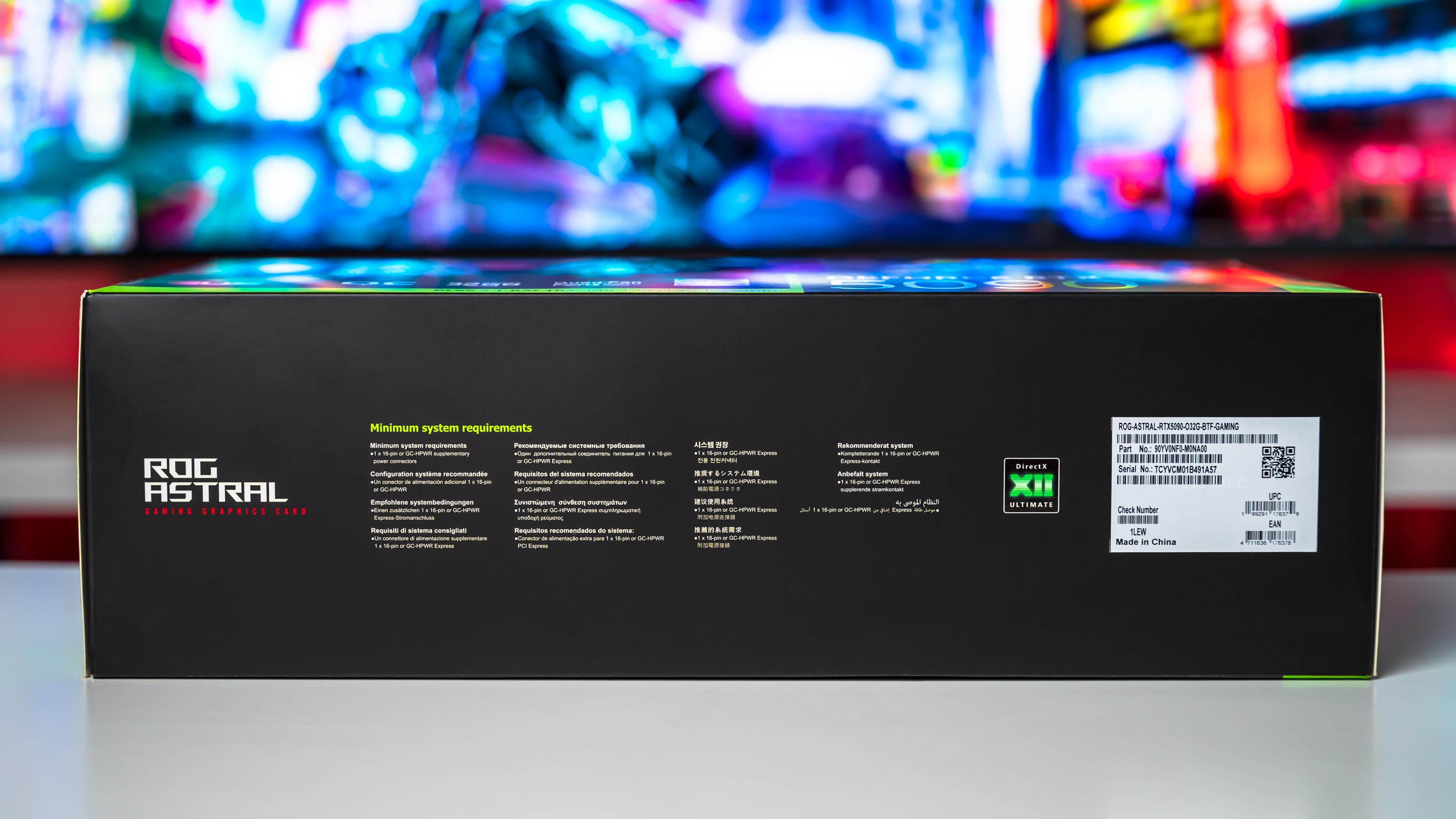 ASUS ROG Astral RTX 5090 BTF Edition Box (6)