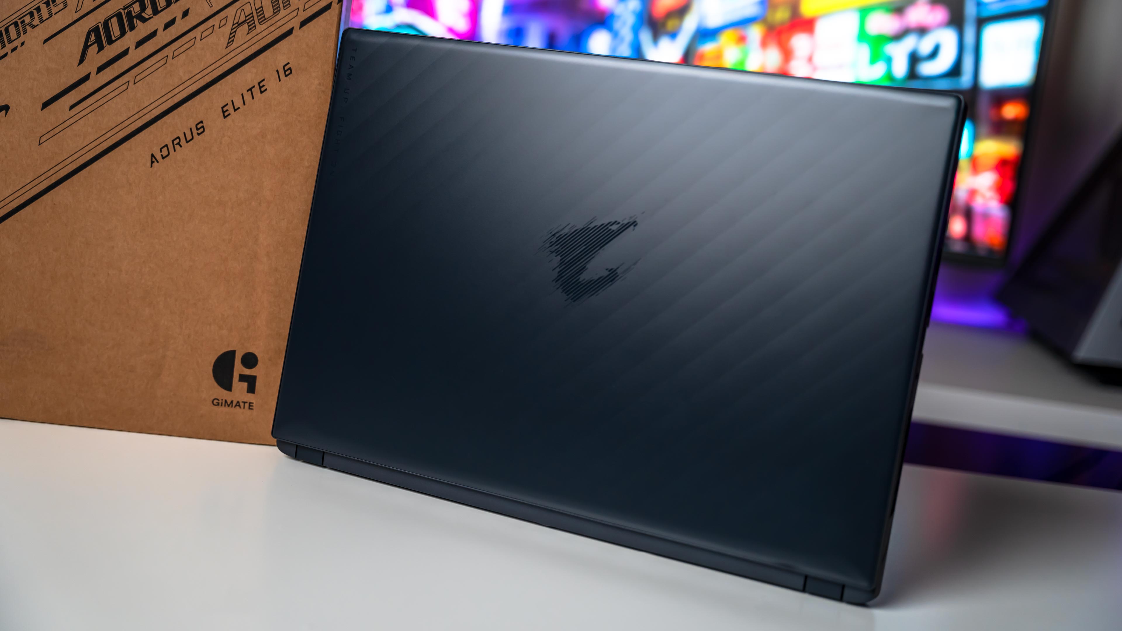 Aorus Elite 16 AE6H End