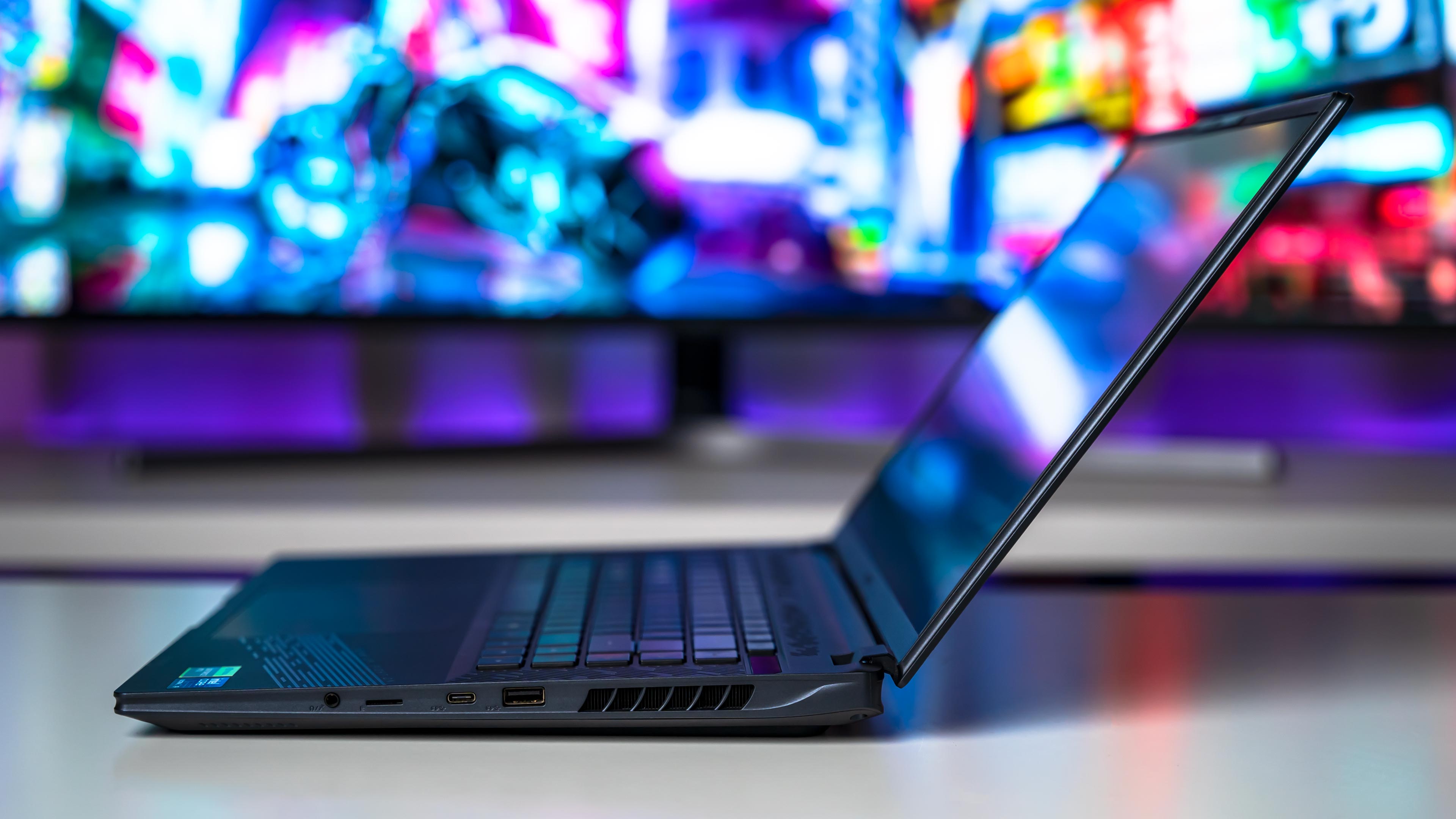 Aorus Elite 16 AE6H Hung (6)