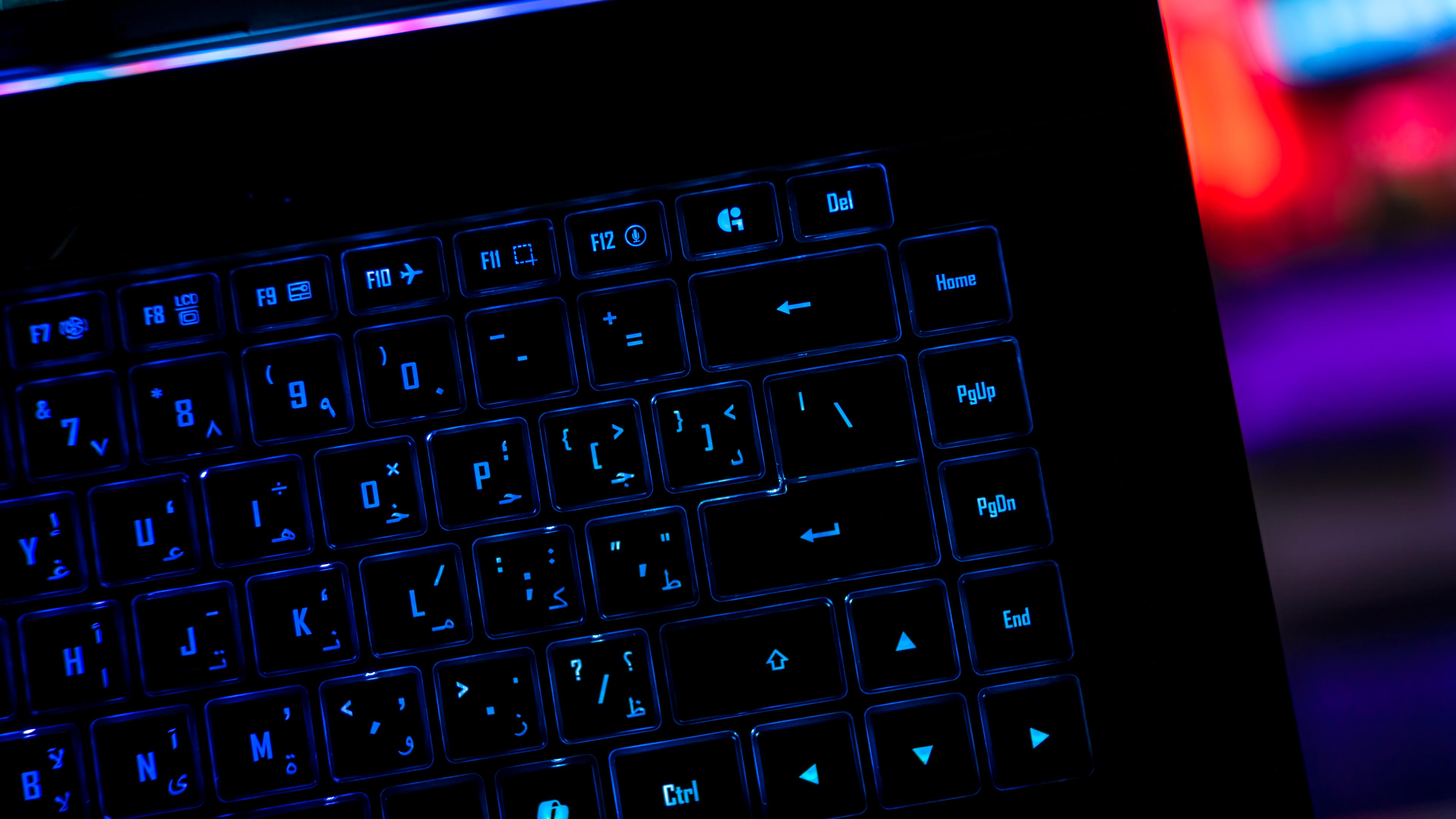 Aorus Elite 16 AE6H RGB (13)