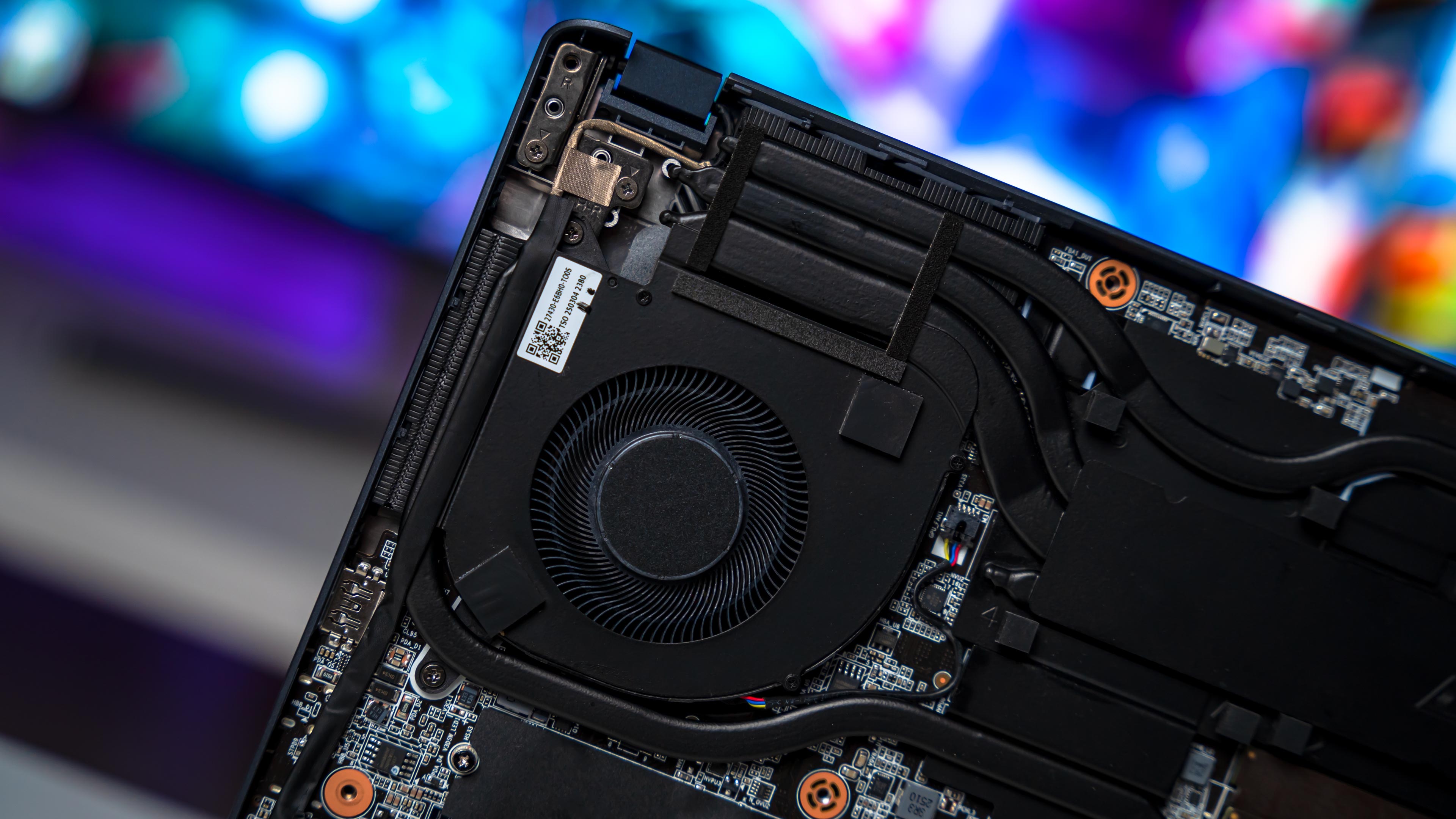 Aorus Elite 16 AE6H Upgrade (4)