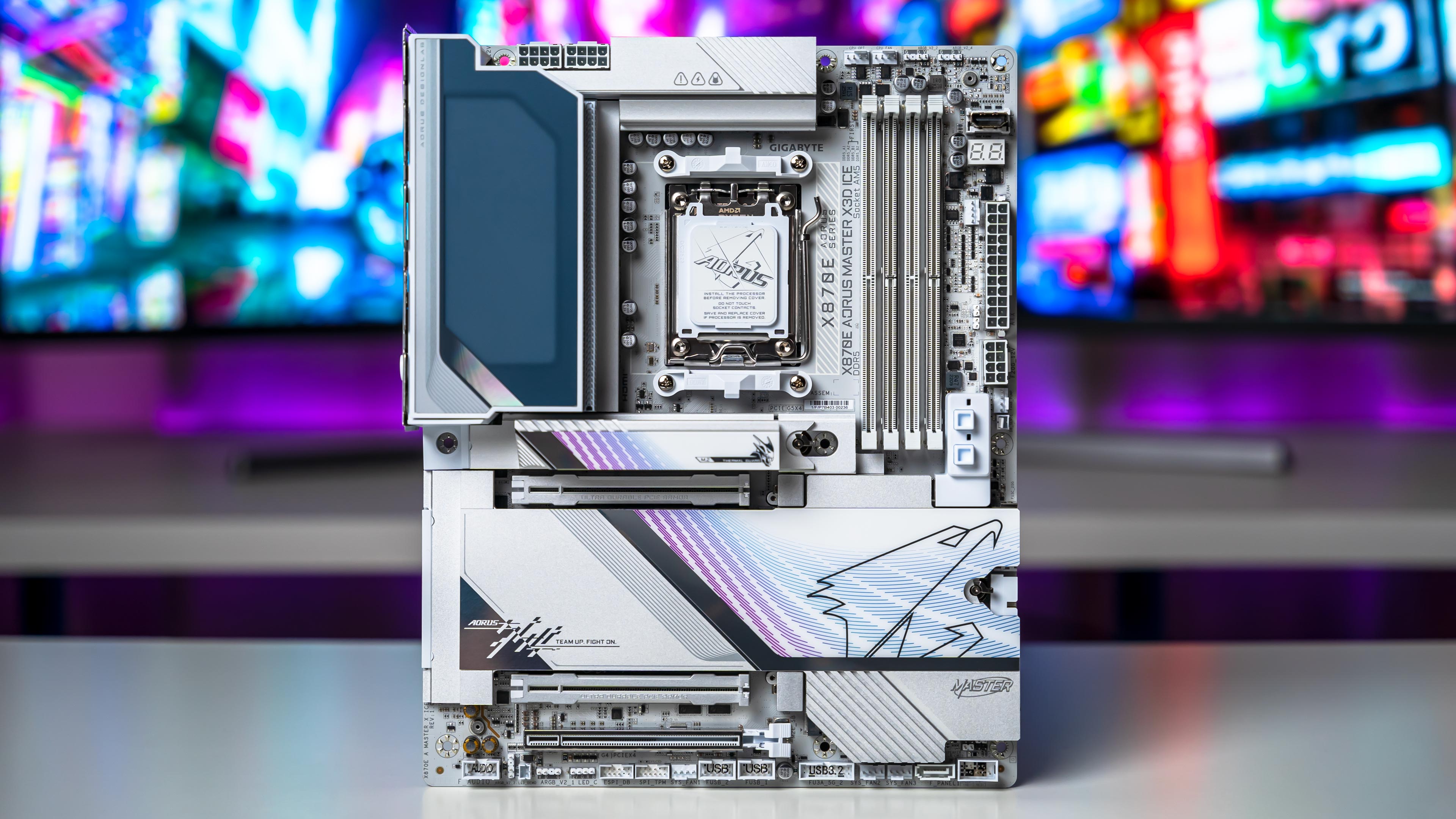 Aorus X870E Master X3D ICE Motherboard (1)