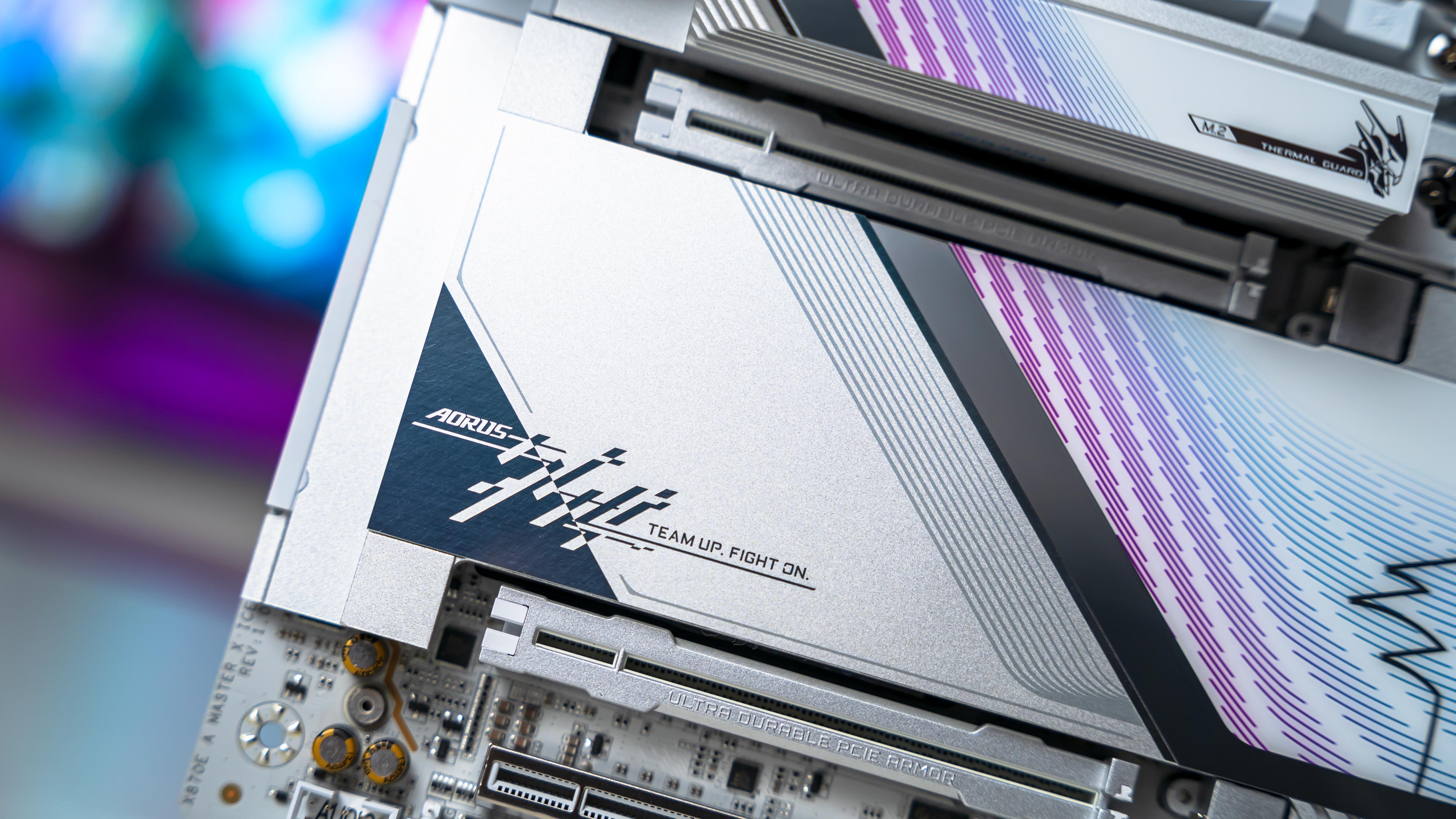 Aorus X870E Master X3D ICE Motherboard (14)