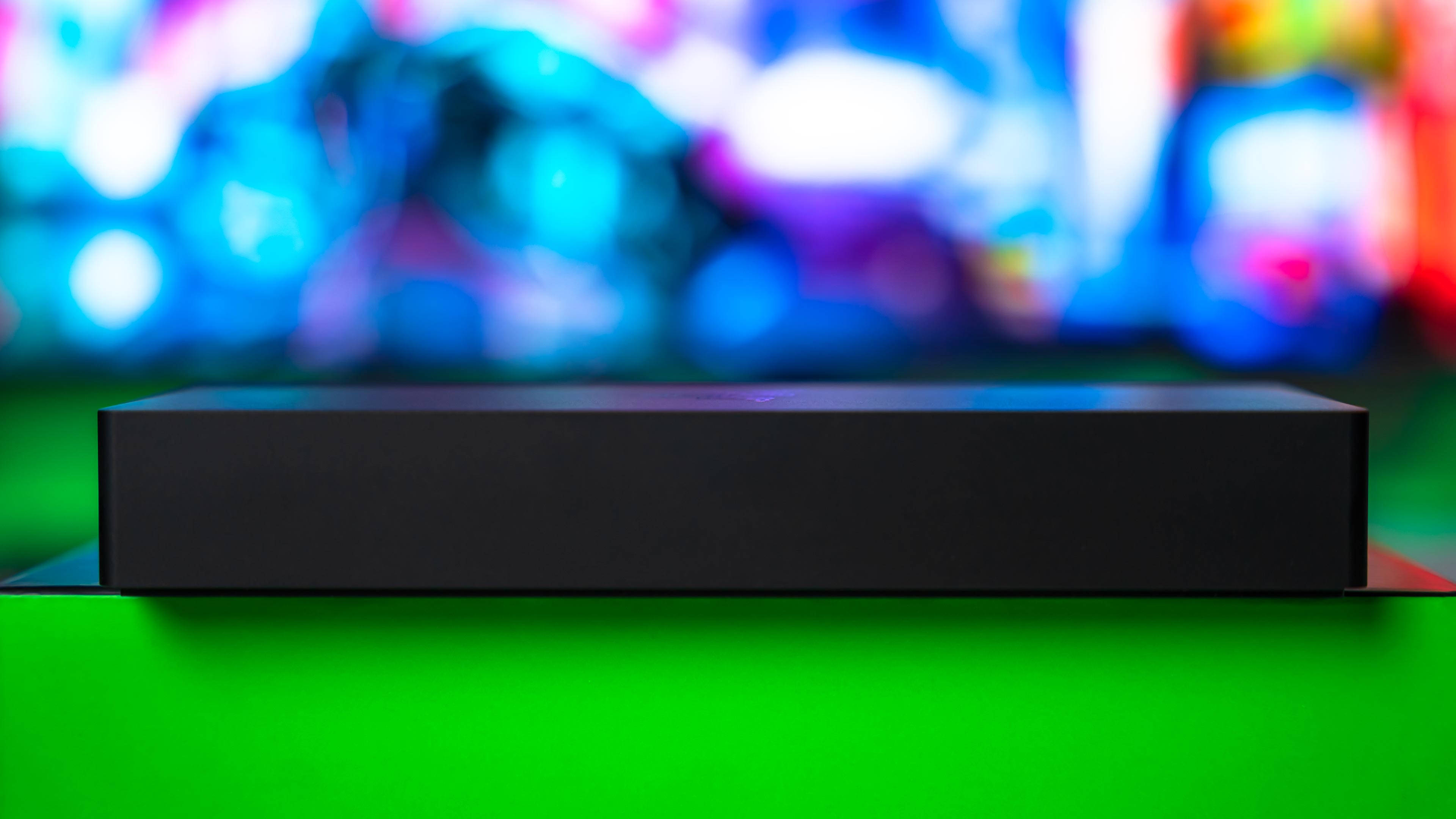 Razer Thunderbolt 5 Dock Chroma Unit (3)