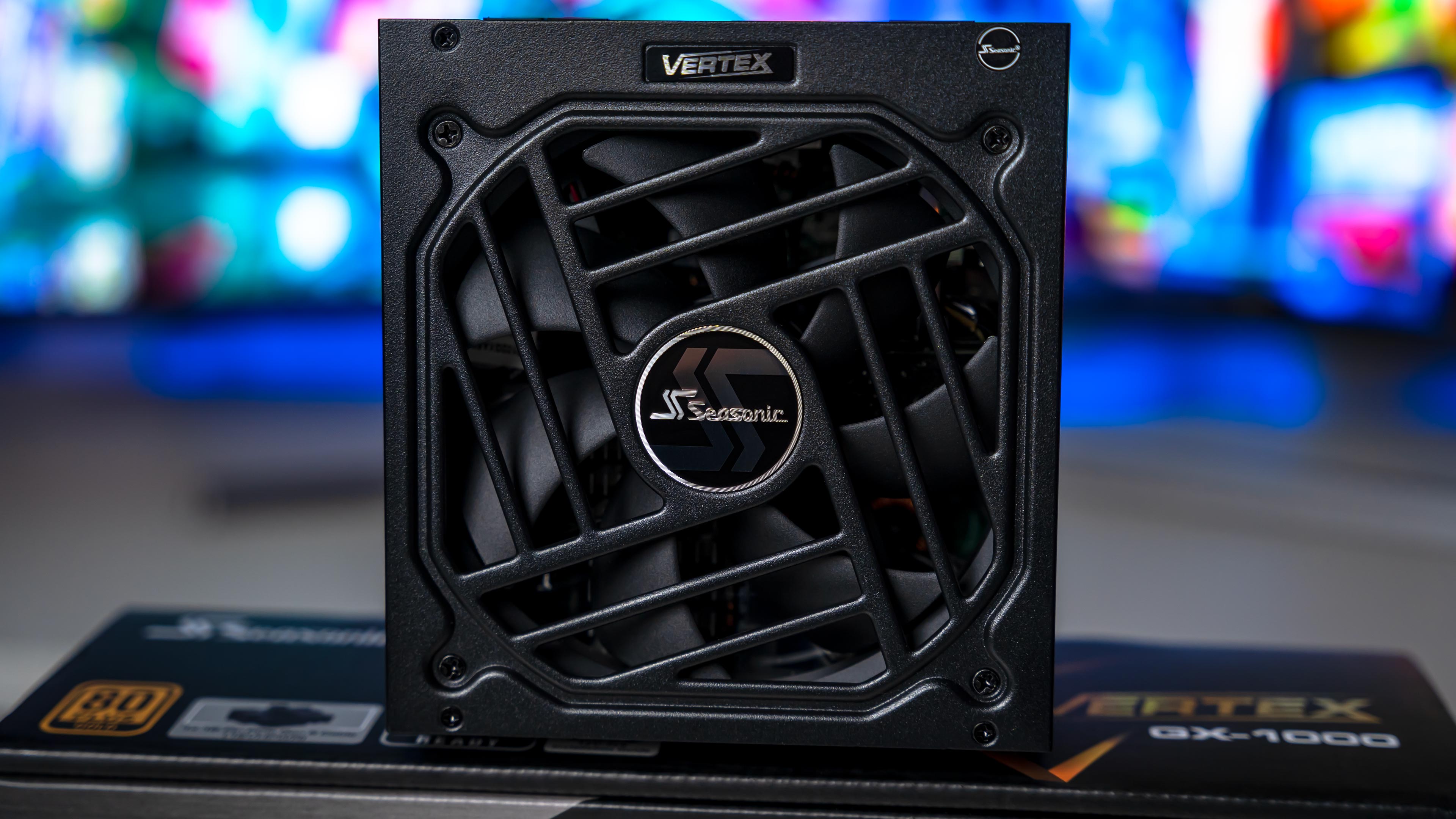 Seasonic Vertex GX-1000 (4) Seasonic Vertex GX-1000 (4)