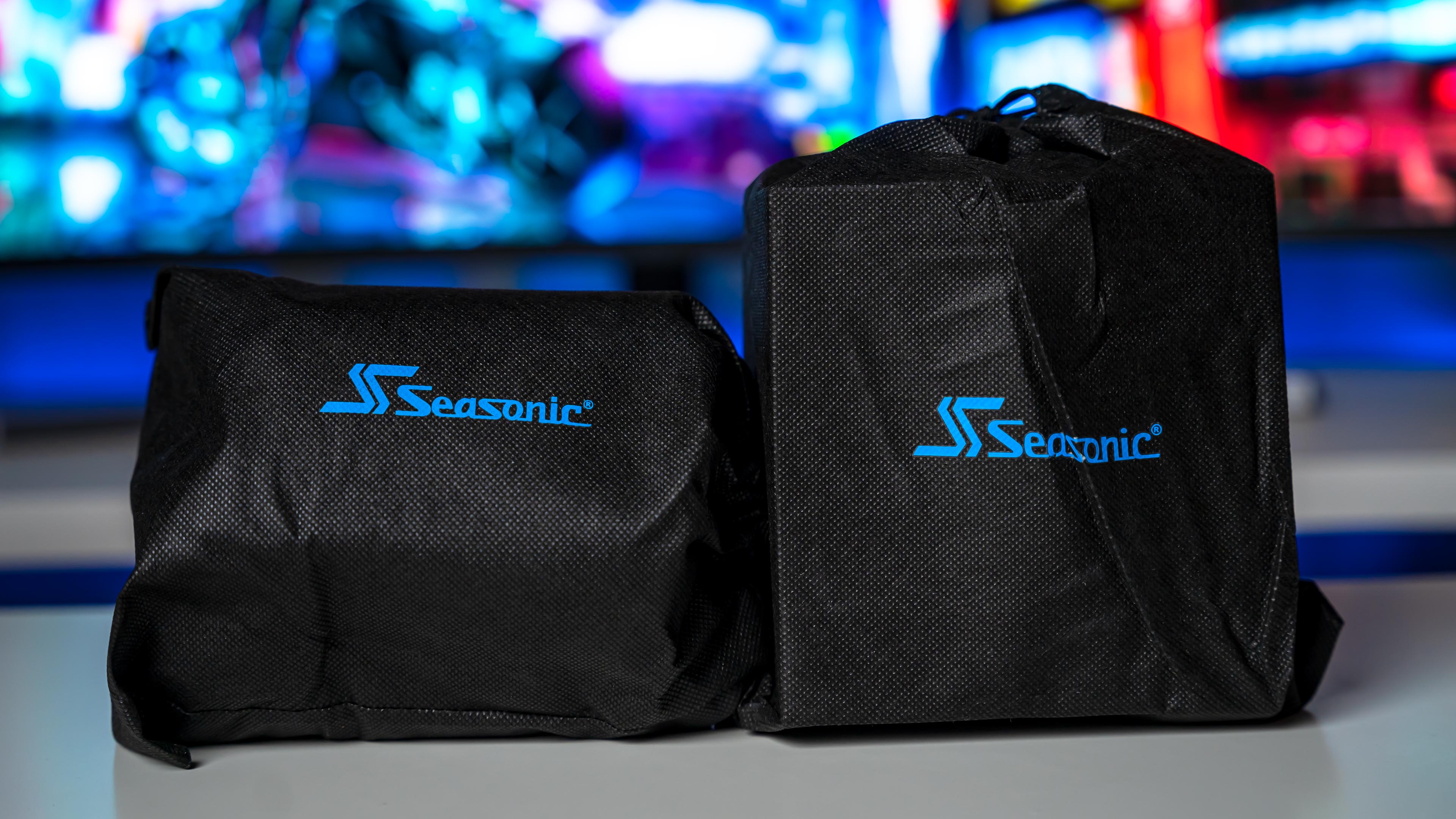 Seasonic Vertex GX-1000 Box (10) Seasonic Vertex GX-1000 Box (10)