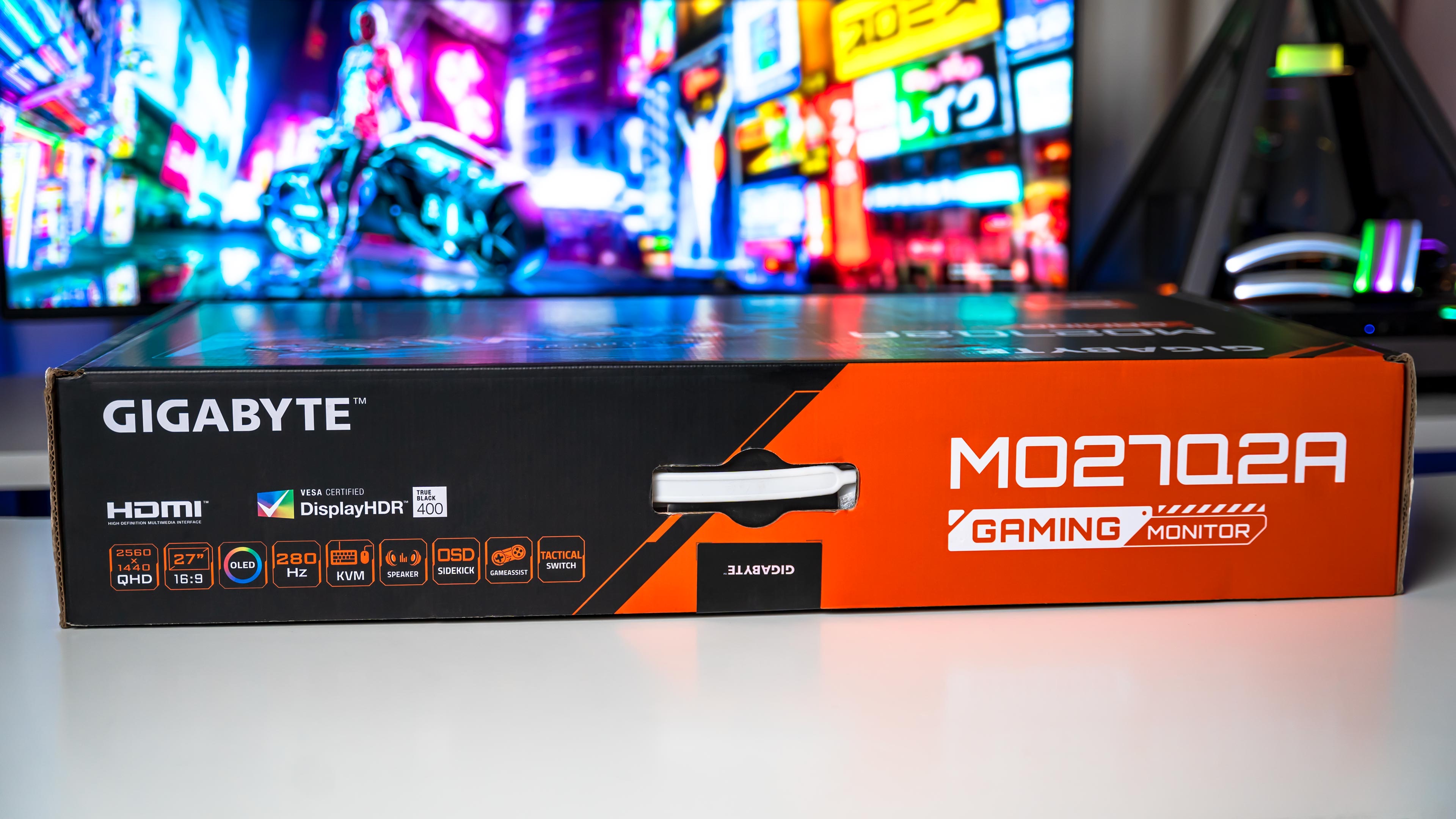 Gigabyte MO27Q2A OLED Box (7)